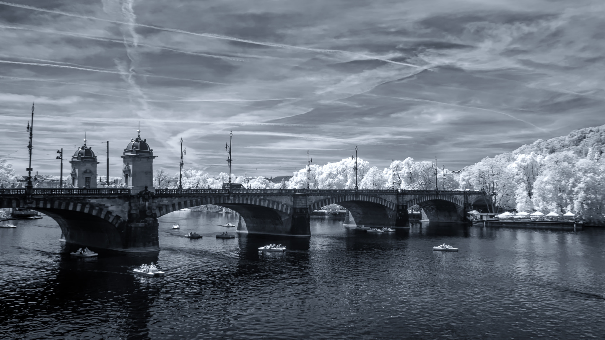 Nikon D5200 + Nikon AF-S DX Nikkor 18-300mm F3.5-5.6G ED VR sample photo. Prague, czech republic (infrared) photography