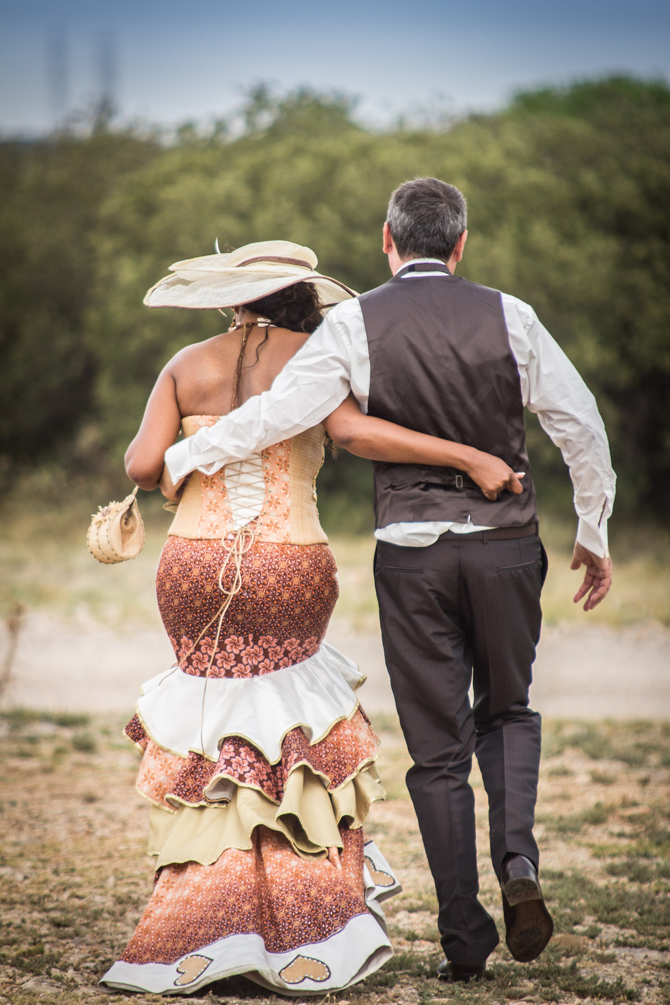 Sigma 70-200mm F2.8 EX DG OS HSM sample photo. Couple on the road photography