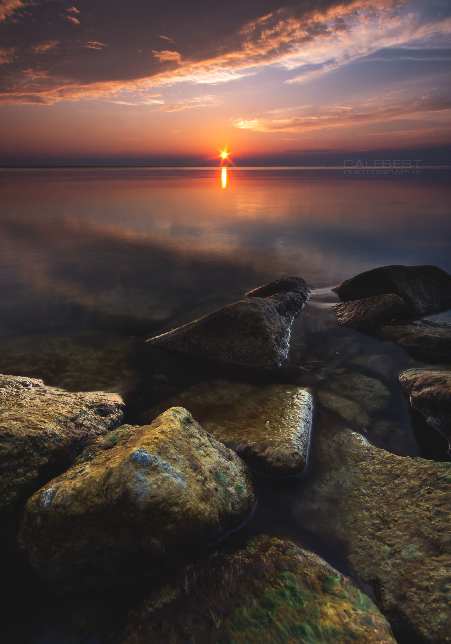 Sigma AF 10-20mm F4-5.6 EX DC sample photo. Lake st. clair sunstar photography