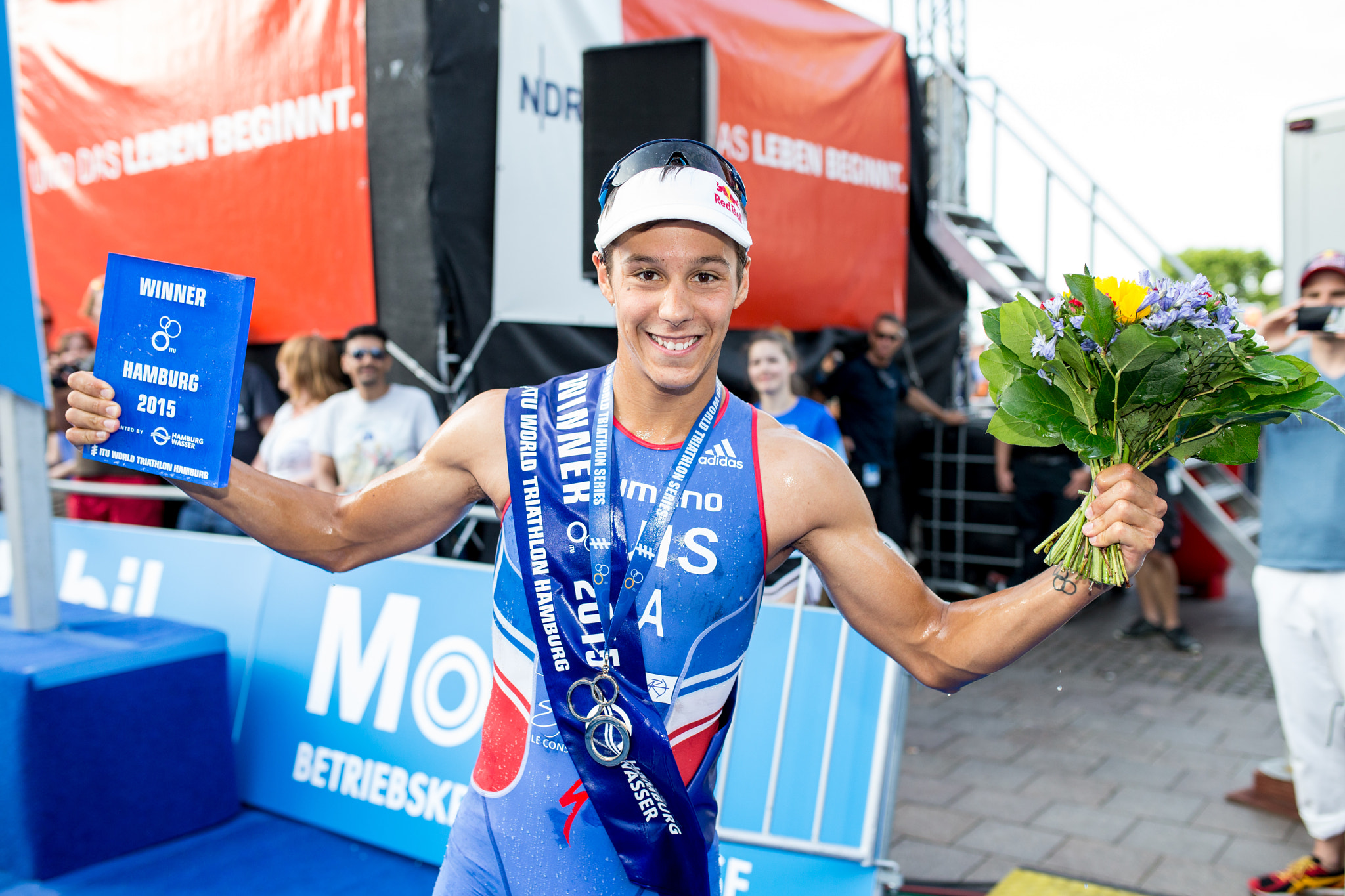 Sigma 35mm F1.4 DG HSM Art sample photo. Hamburg triathlon 2015 photography