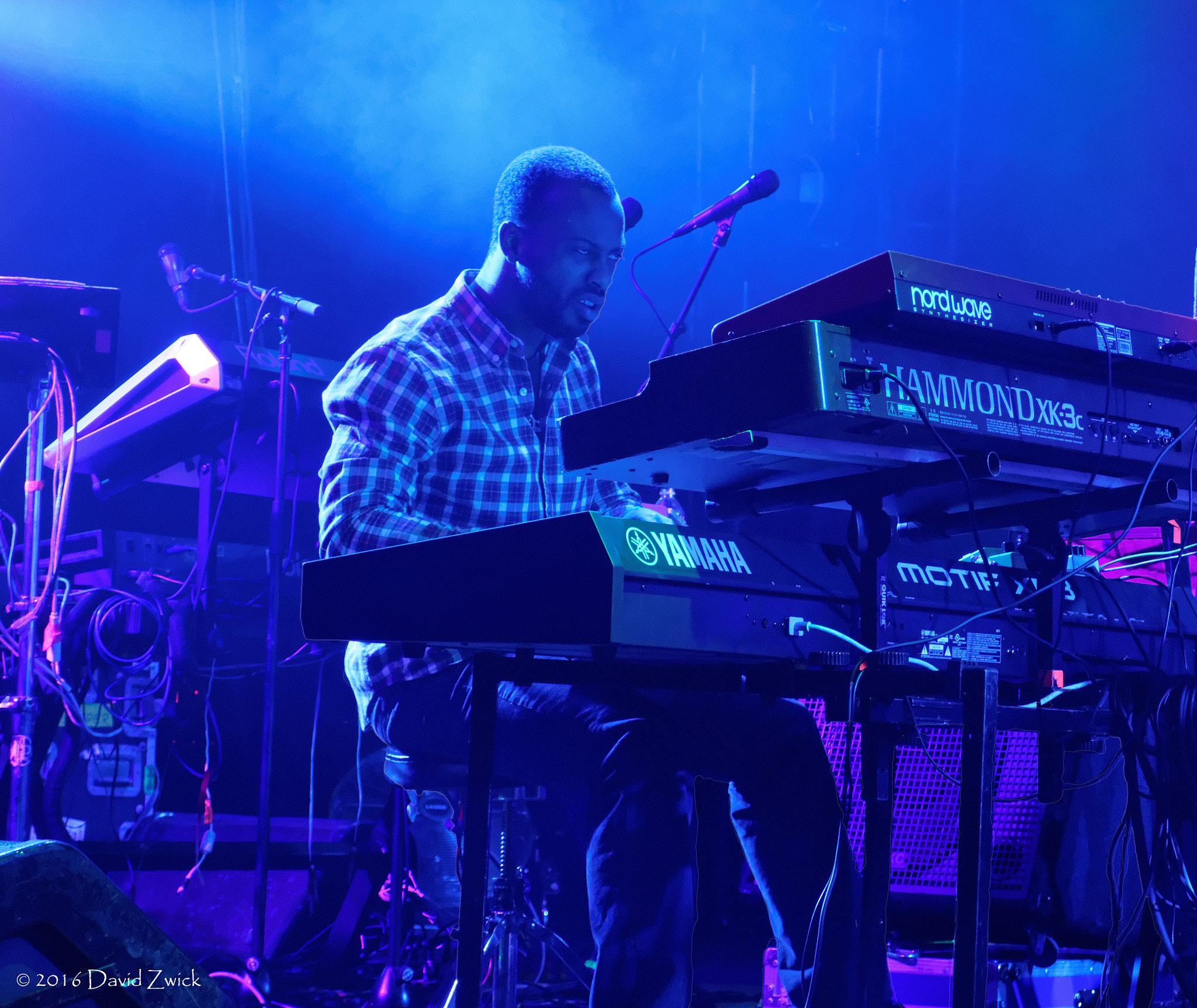 Sony Cyber-shot DSC-RX100 II sample photo. Tauk at the capitol theatre, port chester photography