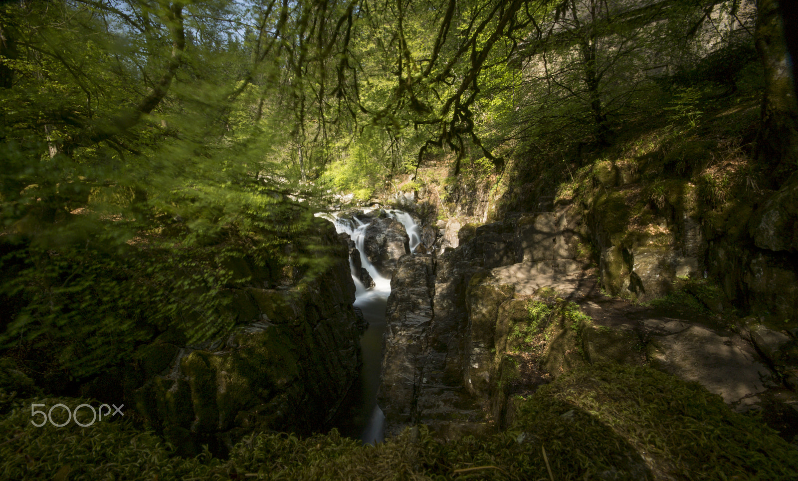 Sony SLT-A77 + Sigma AF 10-20mm F4-5.6 EX DC sample photo. Hermitage waterfall photography