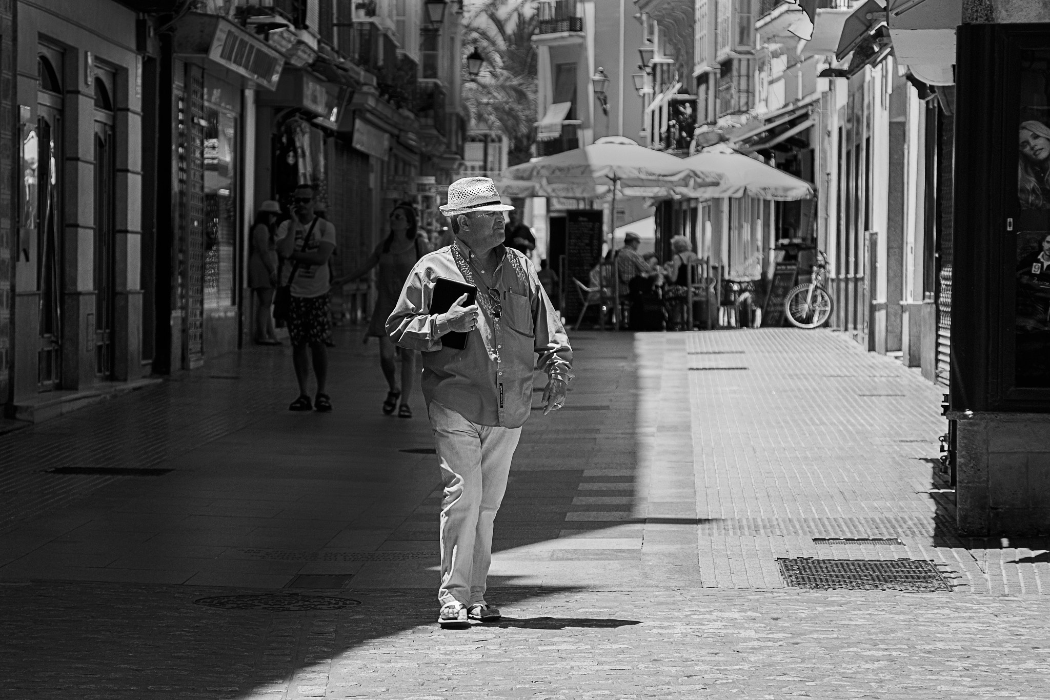 Canon EF 28-105mm f/3.5-4.5 USM sample photo. Turn left my right photography