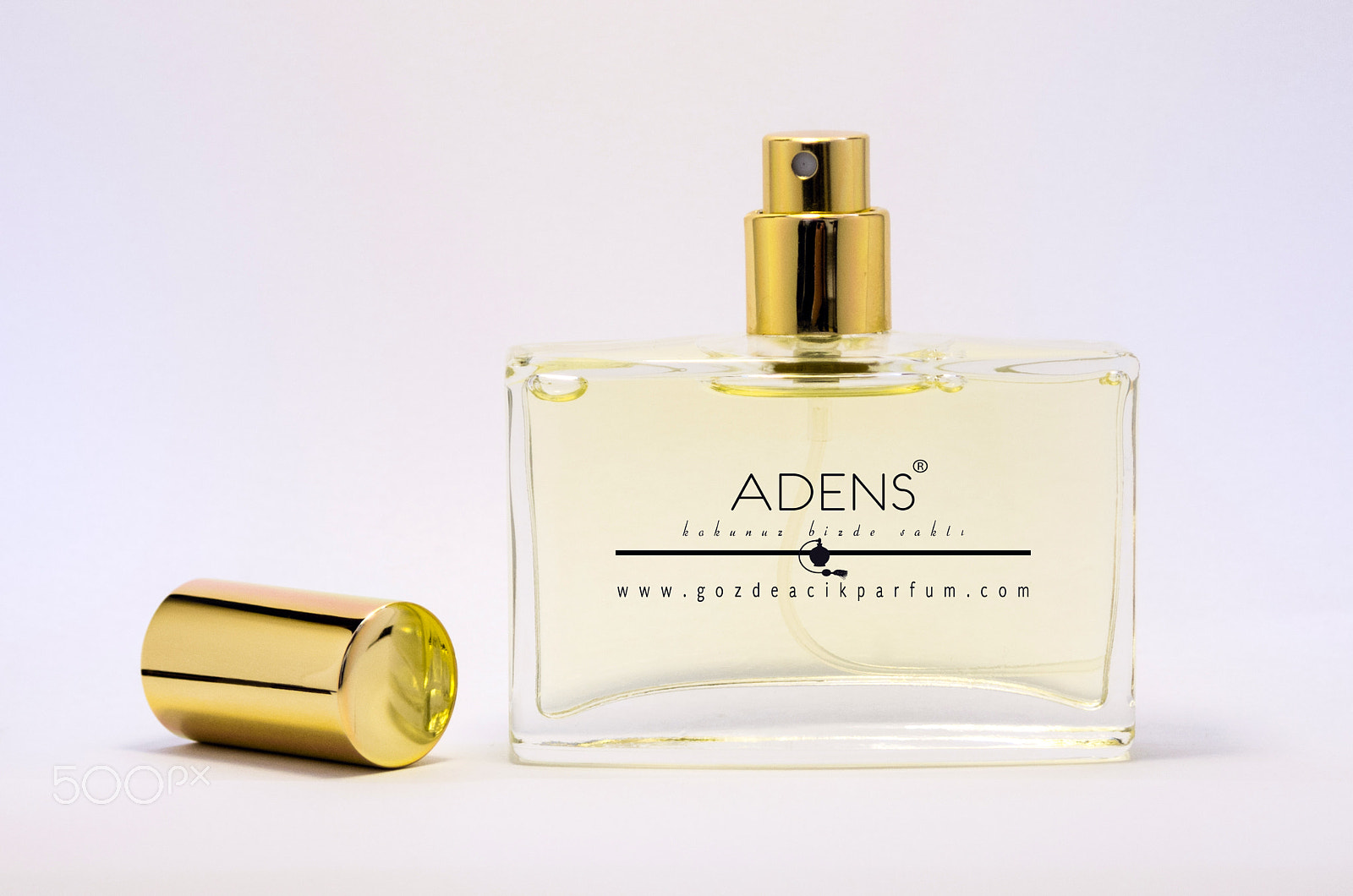 Pentax K-5 sample photo. Adens parfüm photography