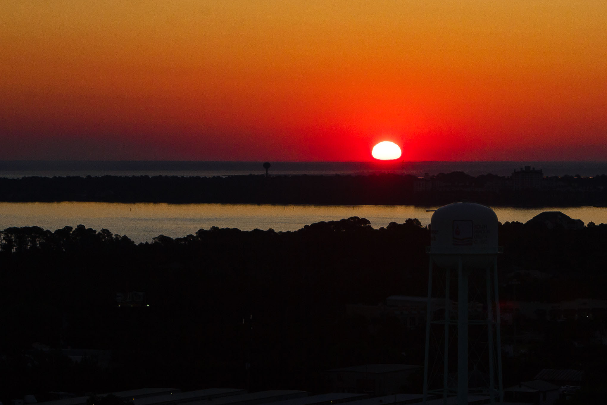 Canon EF 35-80mm f/4-5.6 sample photo. Red sunrise photography