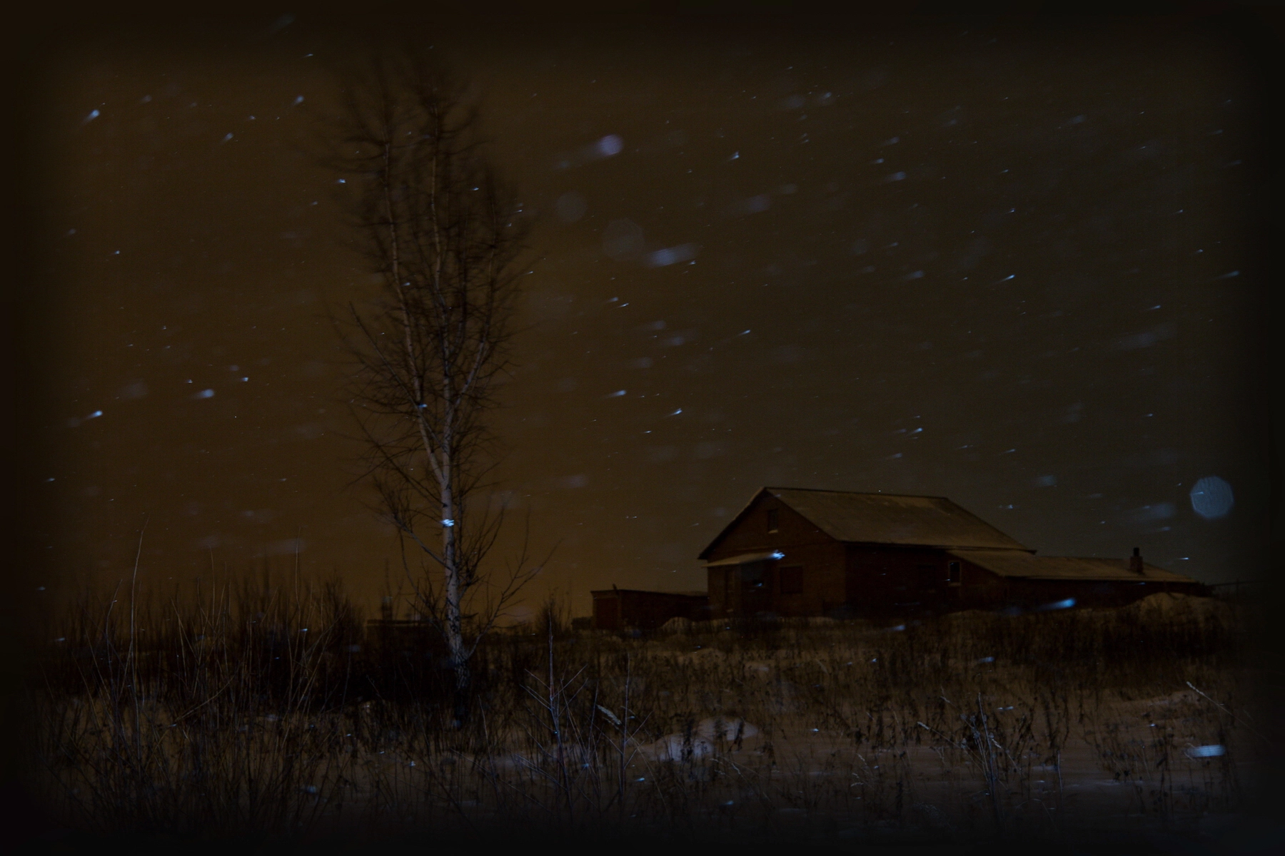 Canon EF 28-80mm f/3.5-5.6 sample photo. Oblivion, darkness, and emptiness... the soul is gone. photography