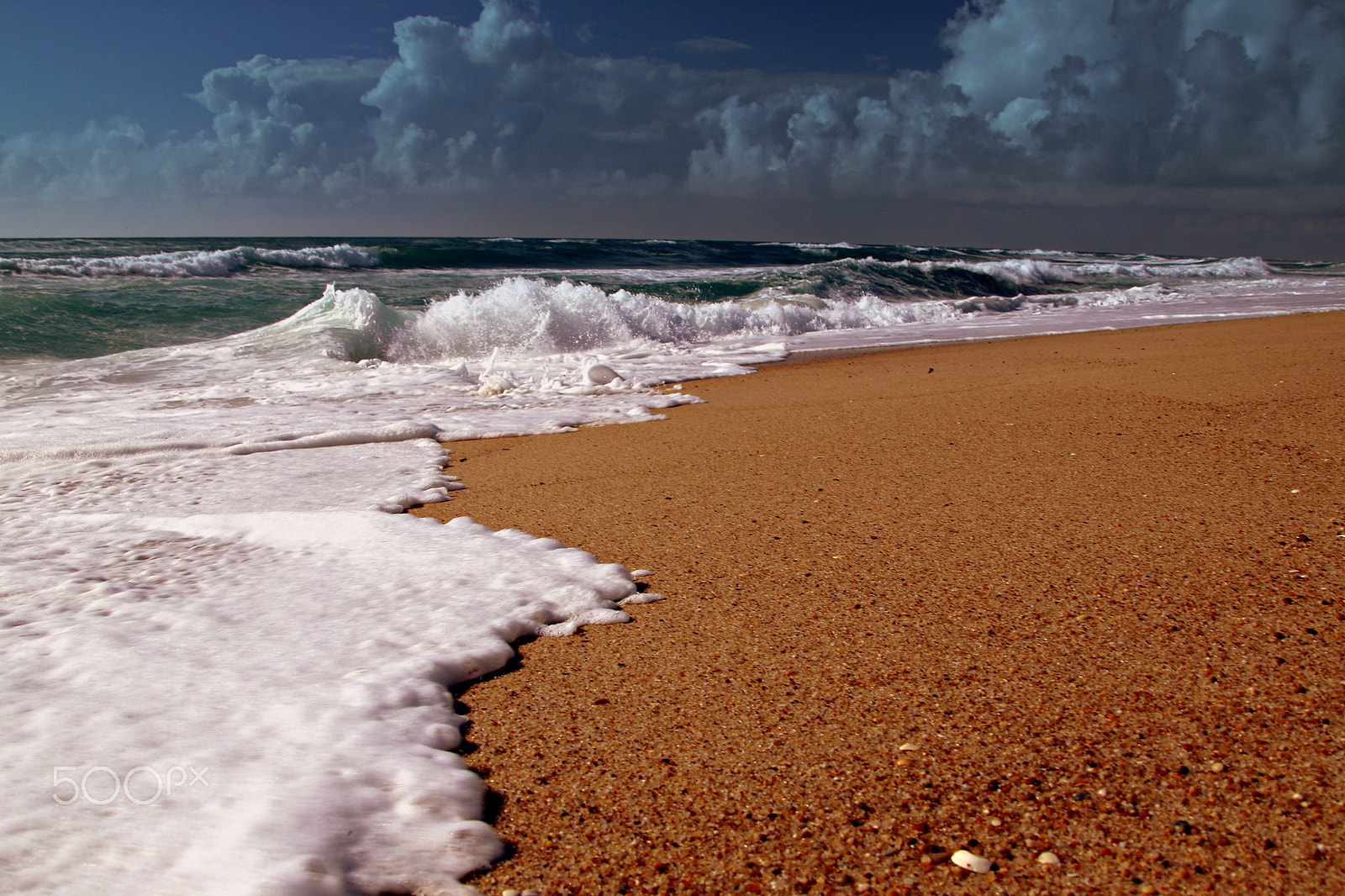Canon TS-E 90mm F2.8 Tilt-Shift sample photo. Feel the water photography