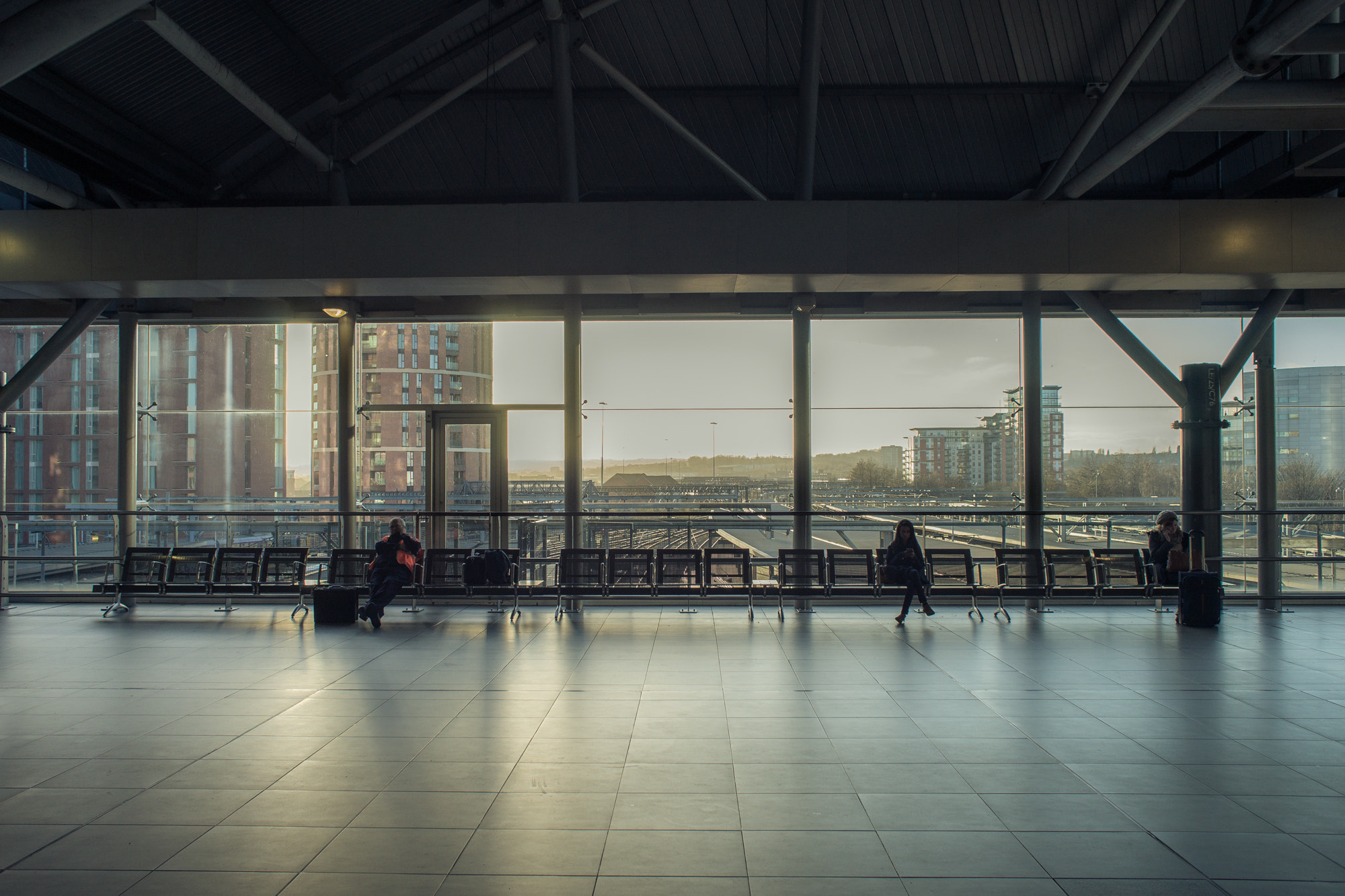Sony a99 II + Sony 28mm F2.8 sample photo. Leeds station photography