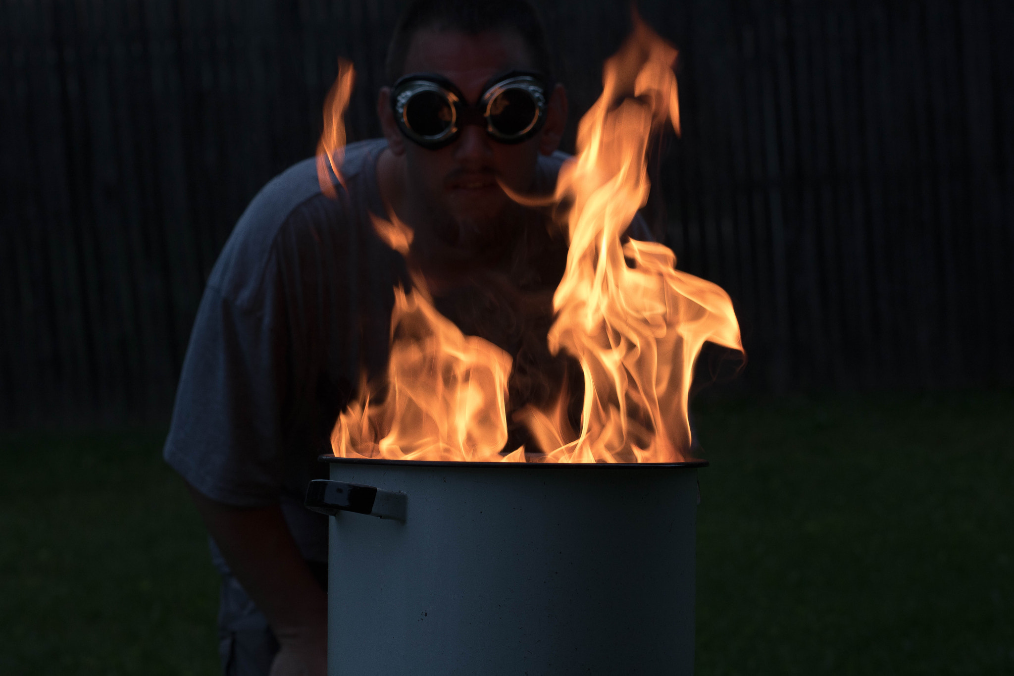 Canon EOS 750D (EOS Rebel T6i / EOS Kiss X8i) + Sigma 50mm F1.4 EX DG HSM sample photo. Watching you through the flames photography