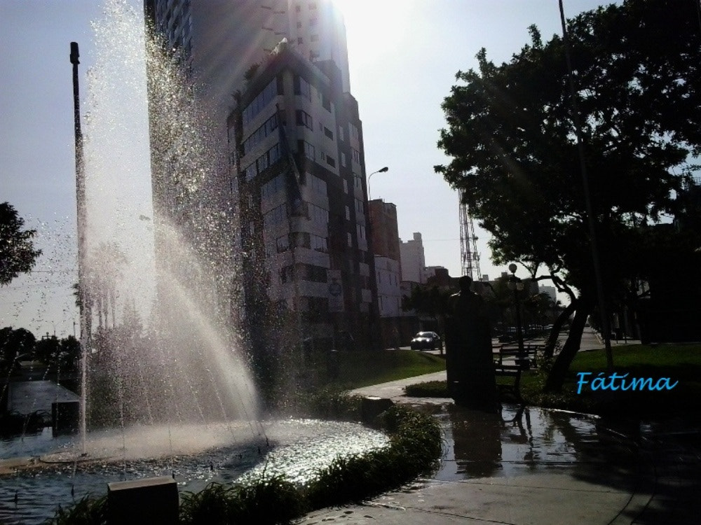 Samsung Galaxy Music Duos sample photo. Rayos del sol sobre el agua photography