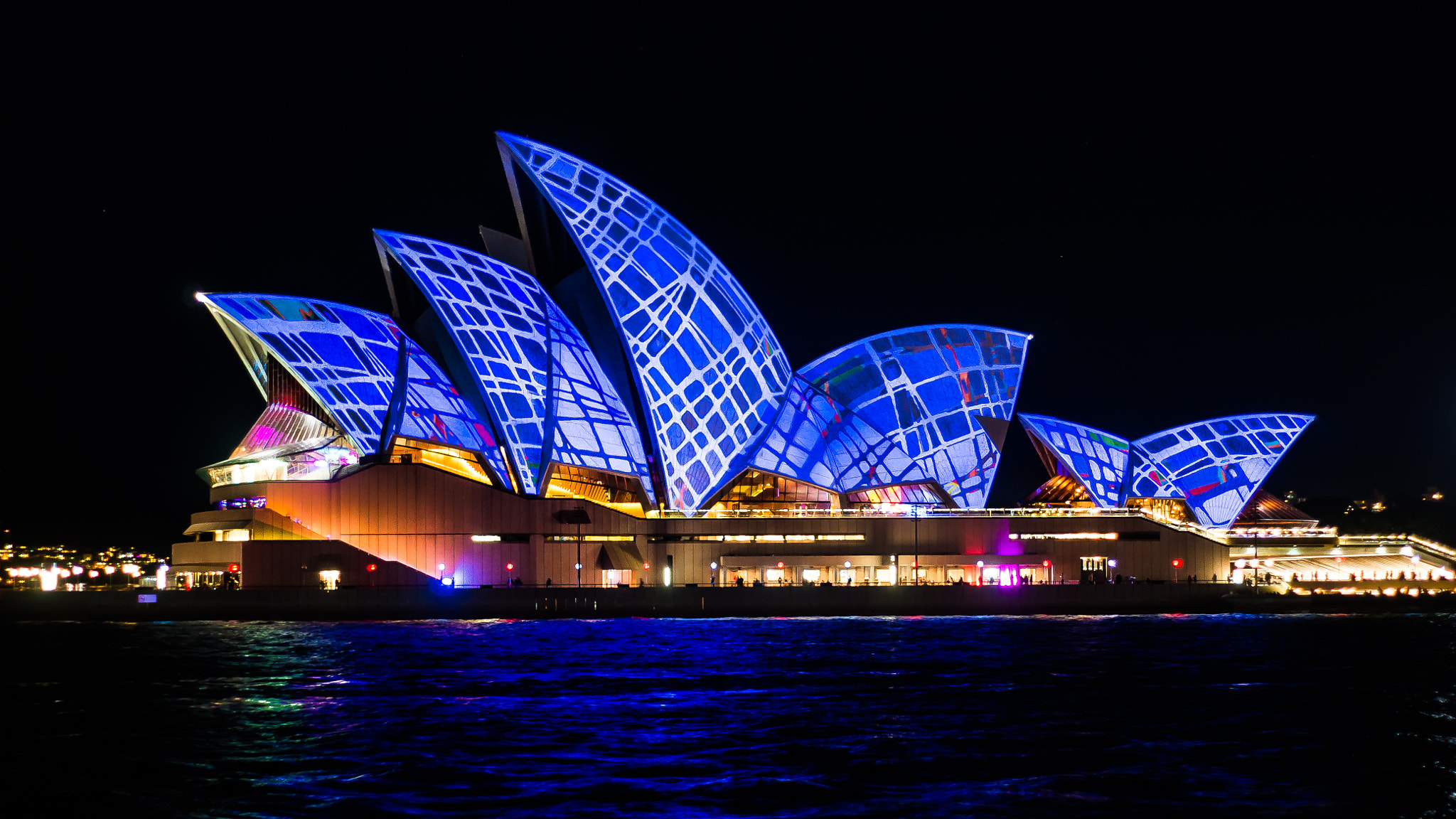 Sony a99 II + Minolta AF 50mm F1.7 sample photo. Vivid sydney 2016 8 photography