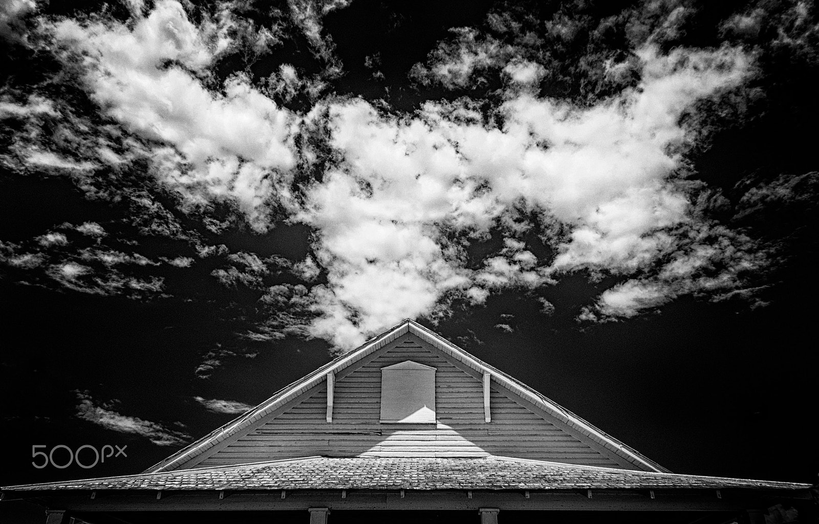 Nikon D300S sample photo. Roof and clouds photography