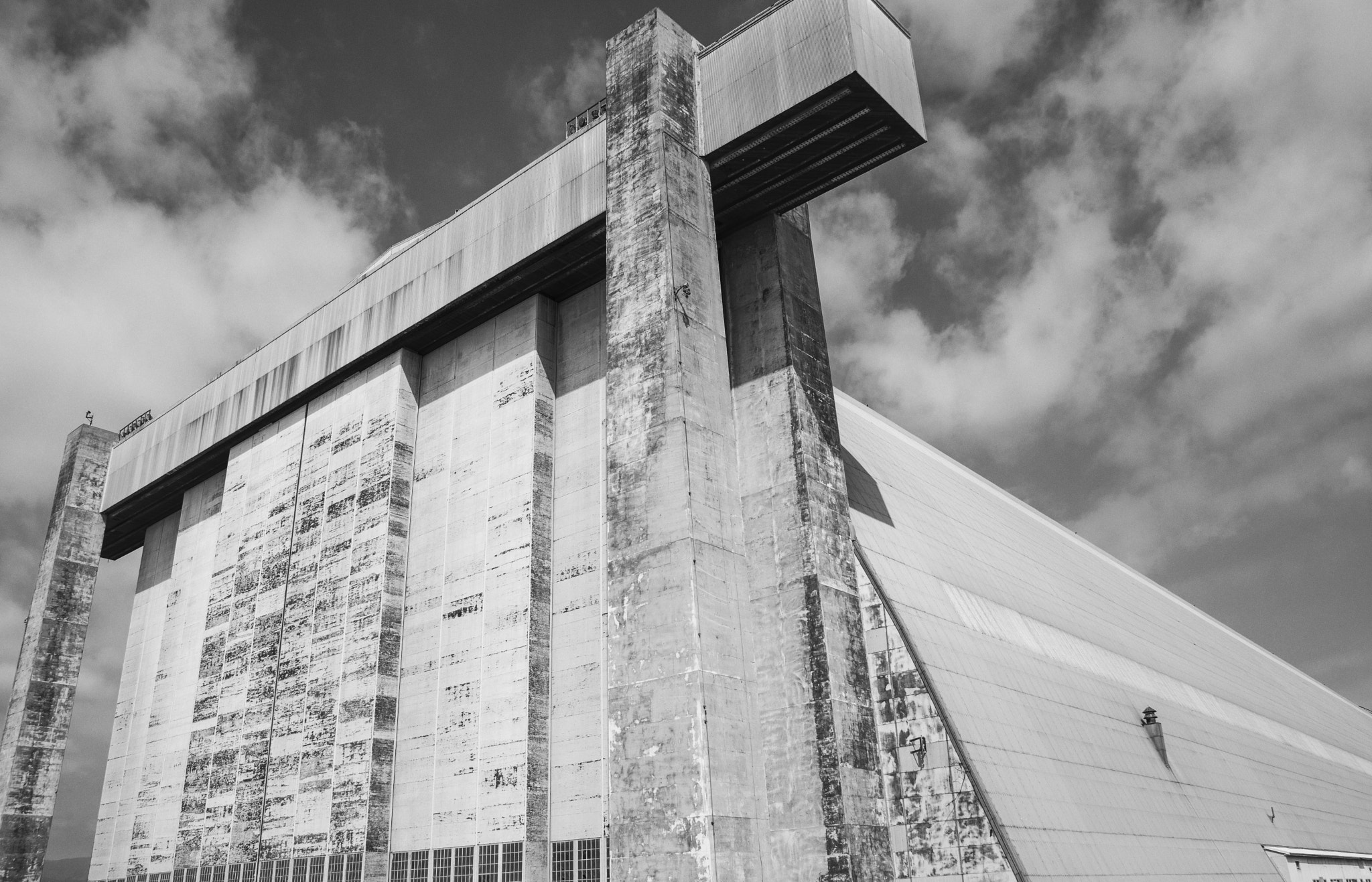 Nikon D500 sample photo. Old blimp hangar photography