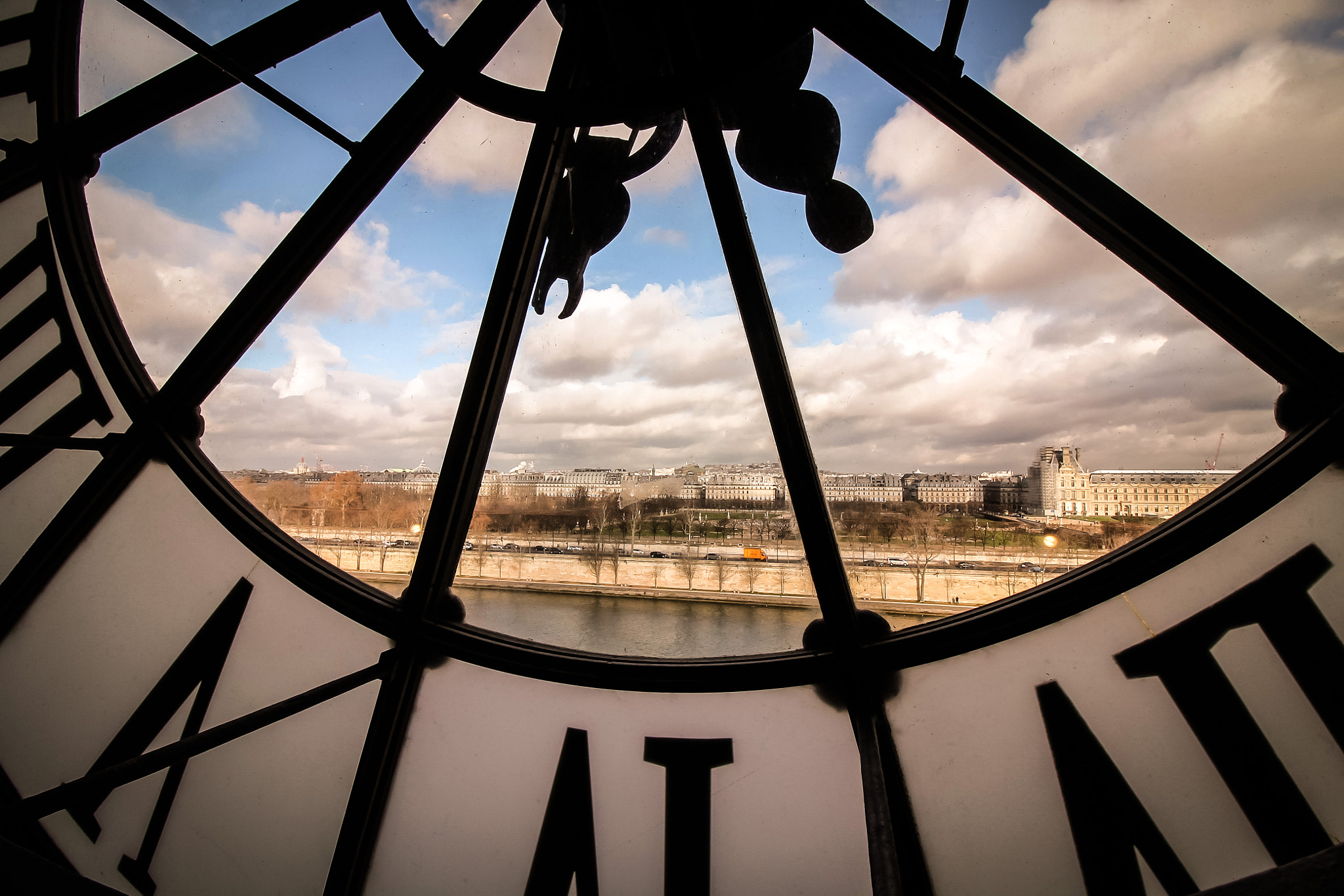 Canon EF-S 10-18mm F4.5–5.6 IS STM sample photo. Paris all the time... photography