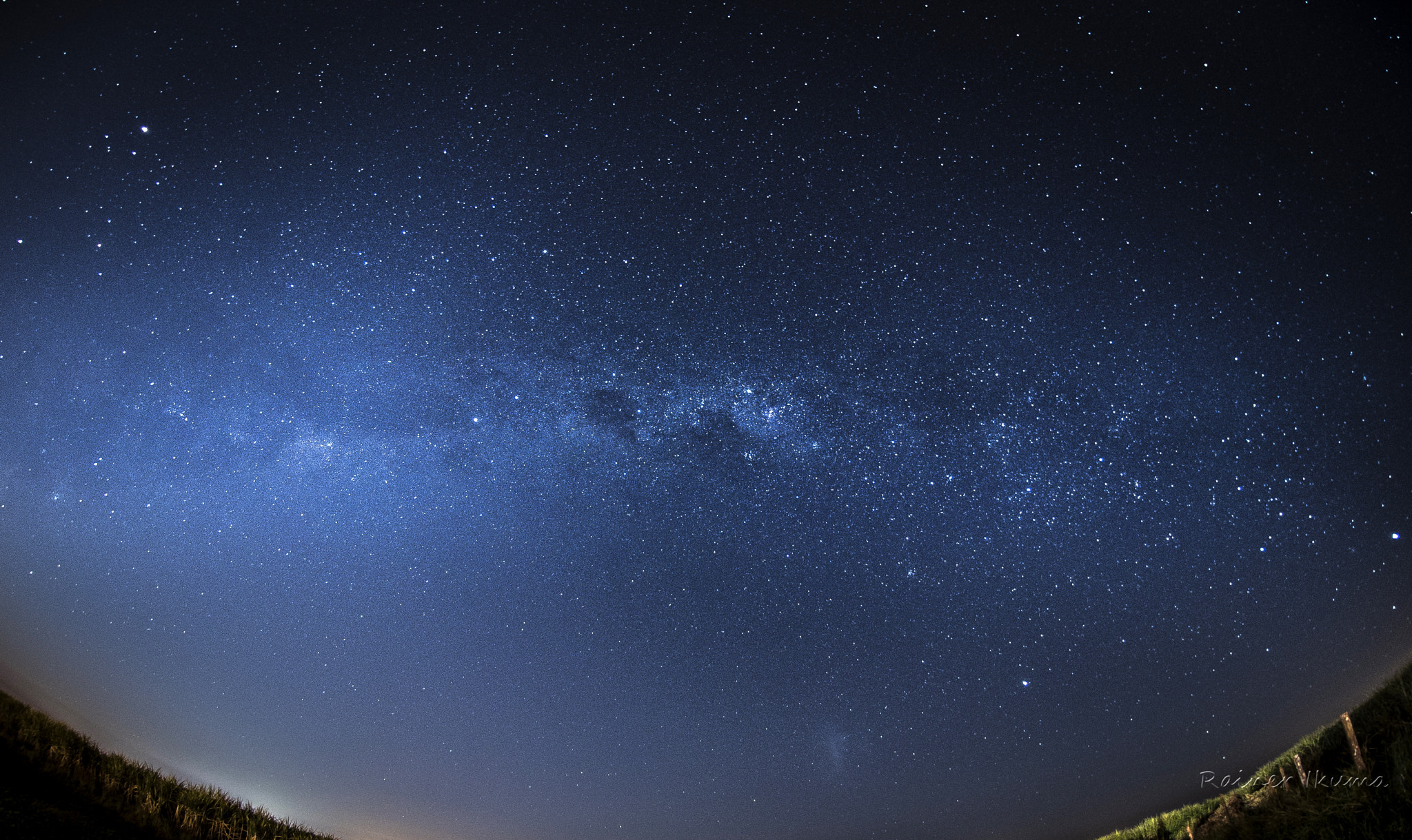 Nikon AF DX Fisheye-Nikkor 10.5mm F2.8G ED sample photo. Noite estrelada photography