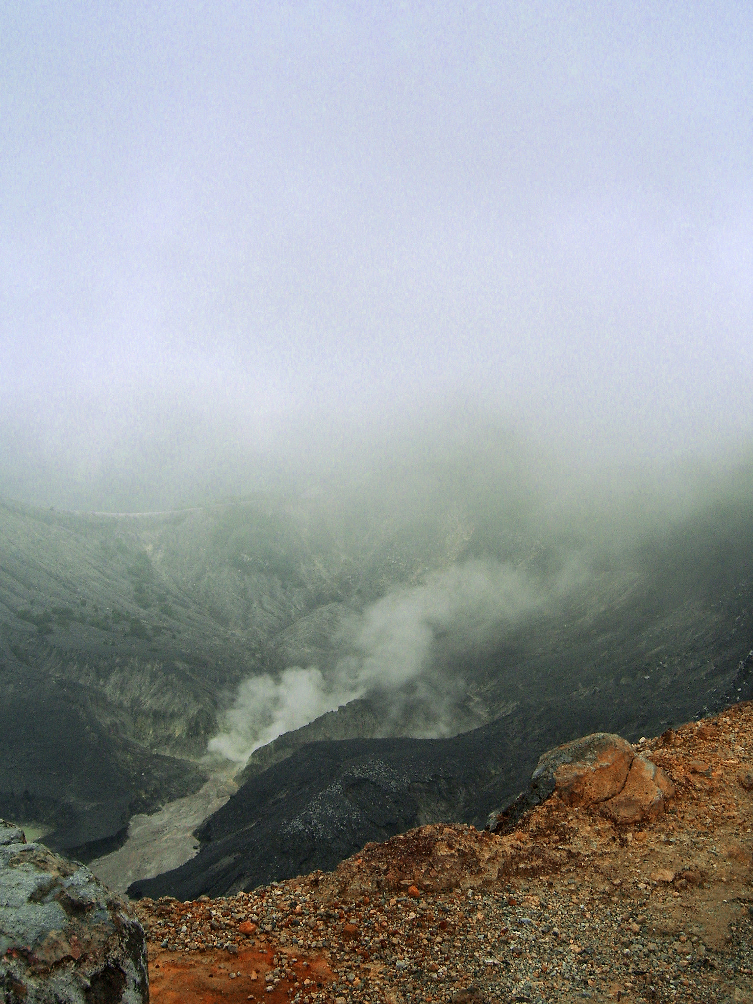 Kodak EASYSHARE C533 ZOOM DIGITAL CAMERA sample photo. Tangkuban perahu photography