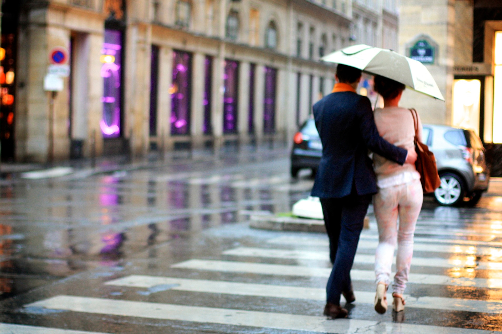 Canon EF 50mm F1.4 USM sample photo. Wet in paris photography