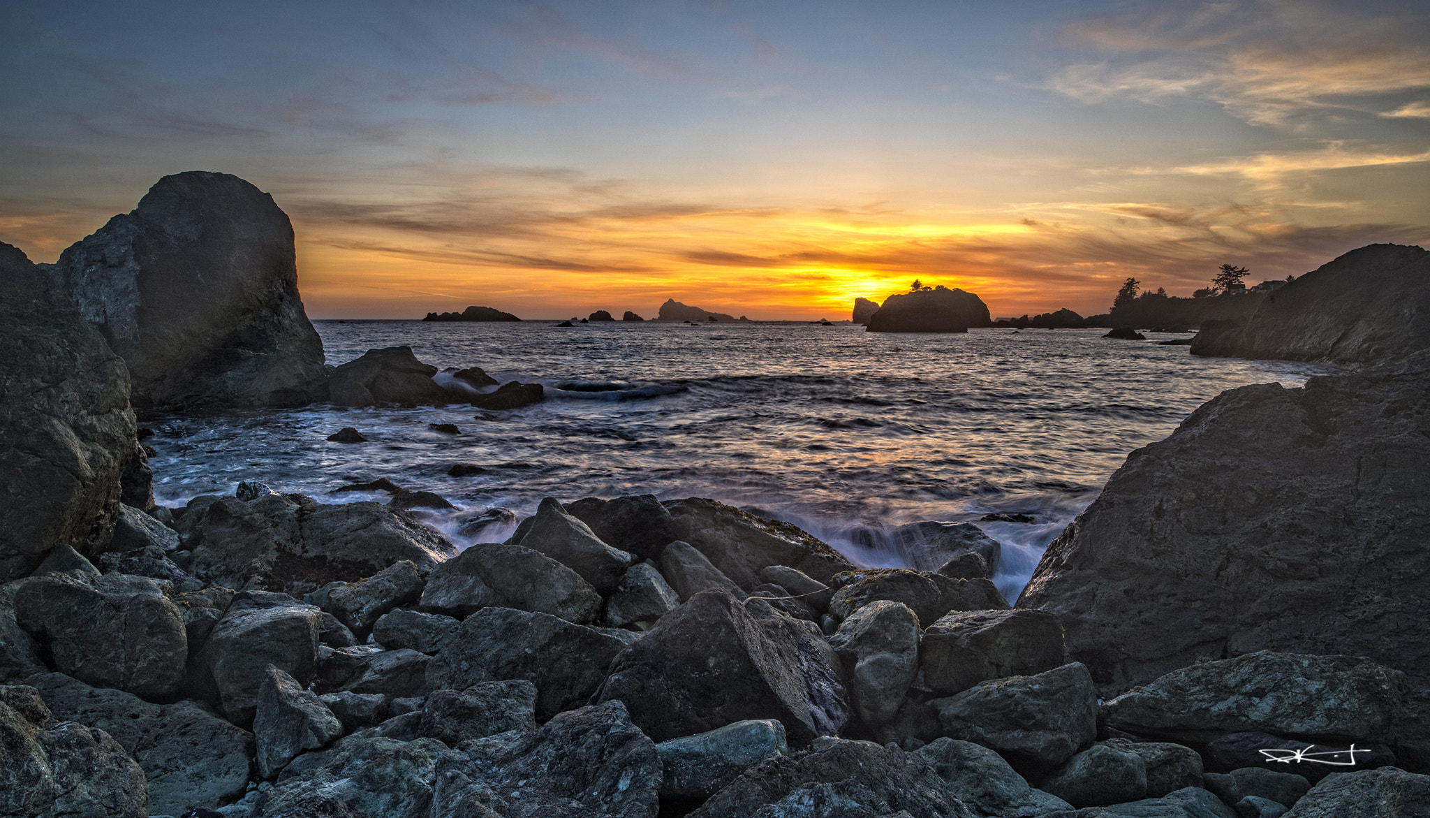 HD Pentax-DA645 28-45mm F4.5ED AW SR sample photo. Crescent city ca photography