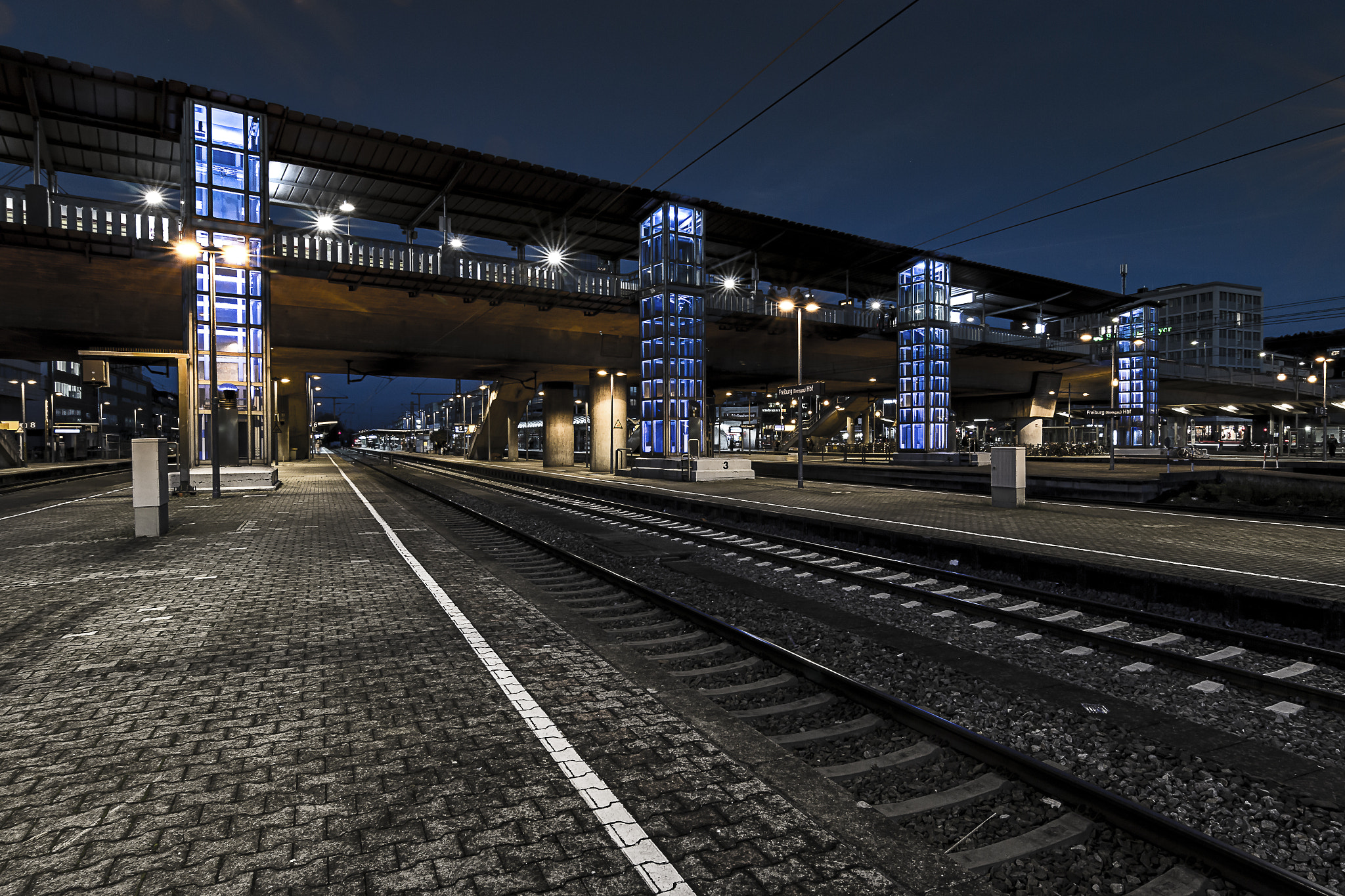 Tokina AT-X Pro 12-24mm F4 (IF) DX sample photo. Freiburg bahnhofsbrücke photography