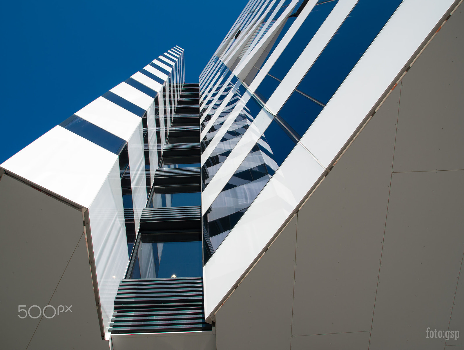 Sigma 18-200mm F3.5-6.3 II DC OS HSM sample photo. The edge photography