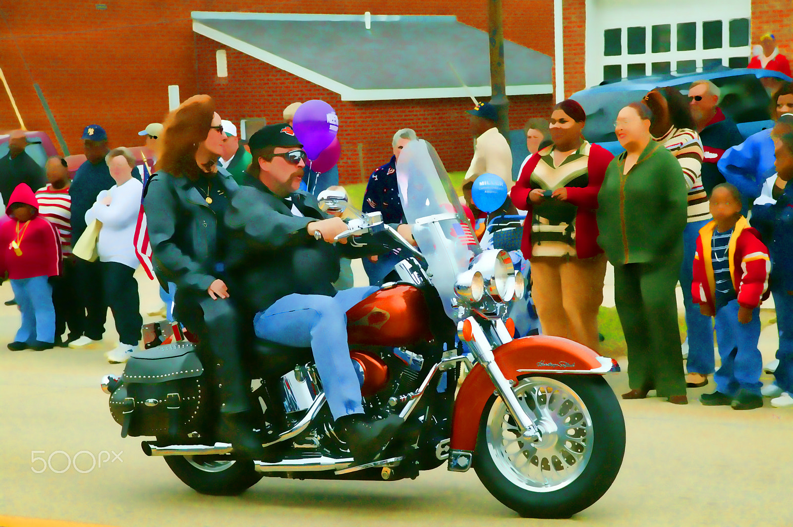 Canon EOS-1Ds sample photo. Couple on harley davidson photography
