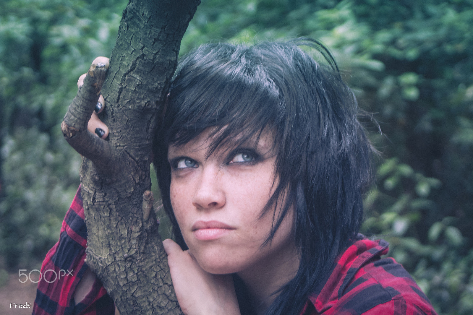 Canon EF 28-80mm f/3.5-5.6 sample photo. Pretty french girl portrait photography