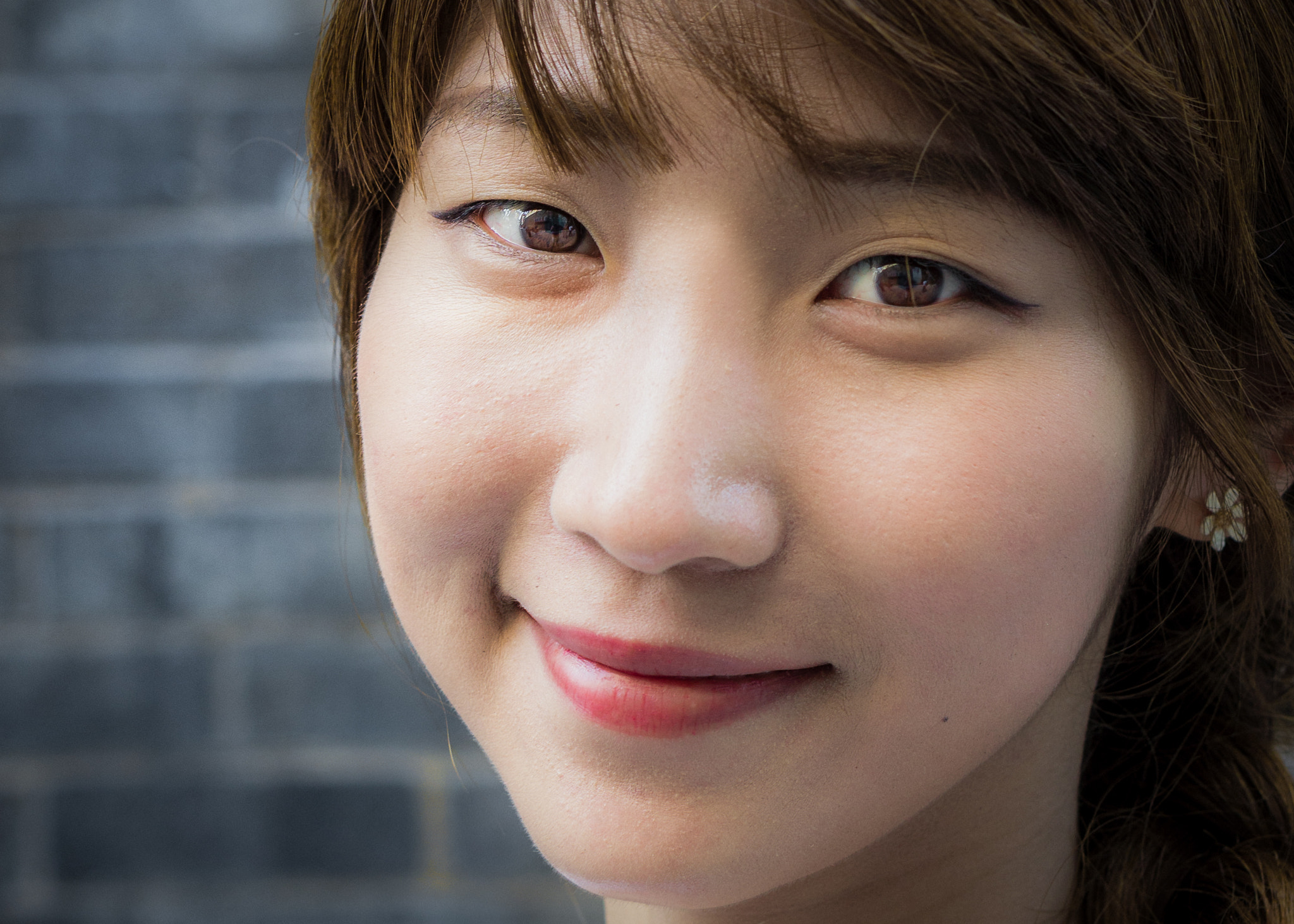 Sony Alpha NEX-5 + E 50mm F1.8 OSS sample photo. Perfect stranger photography