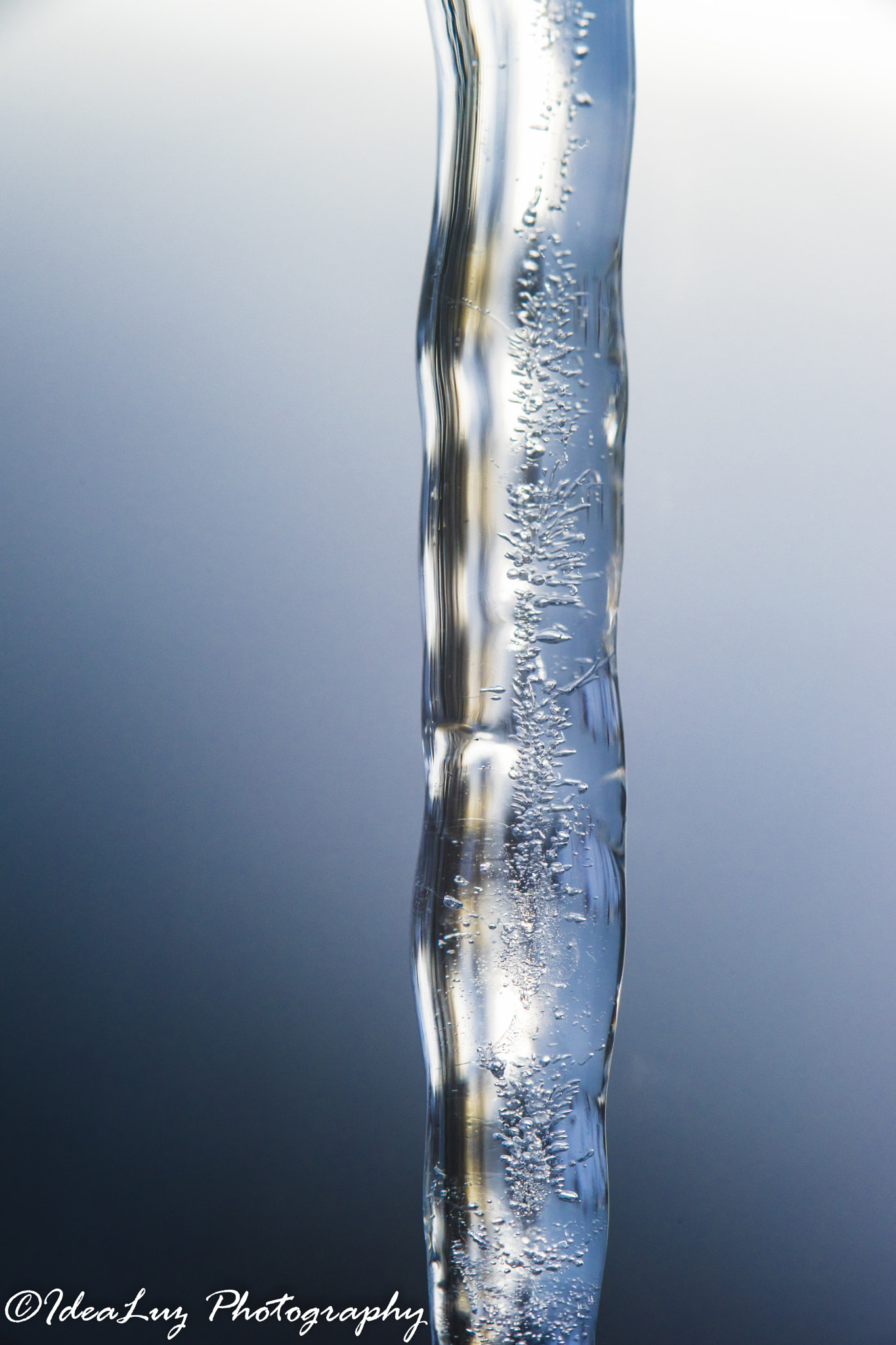 150mm F2.8 sample photo. Cold age photography