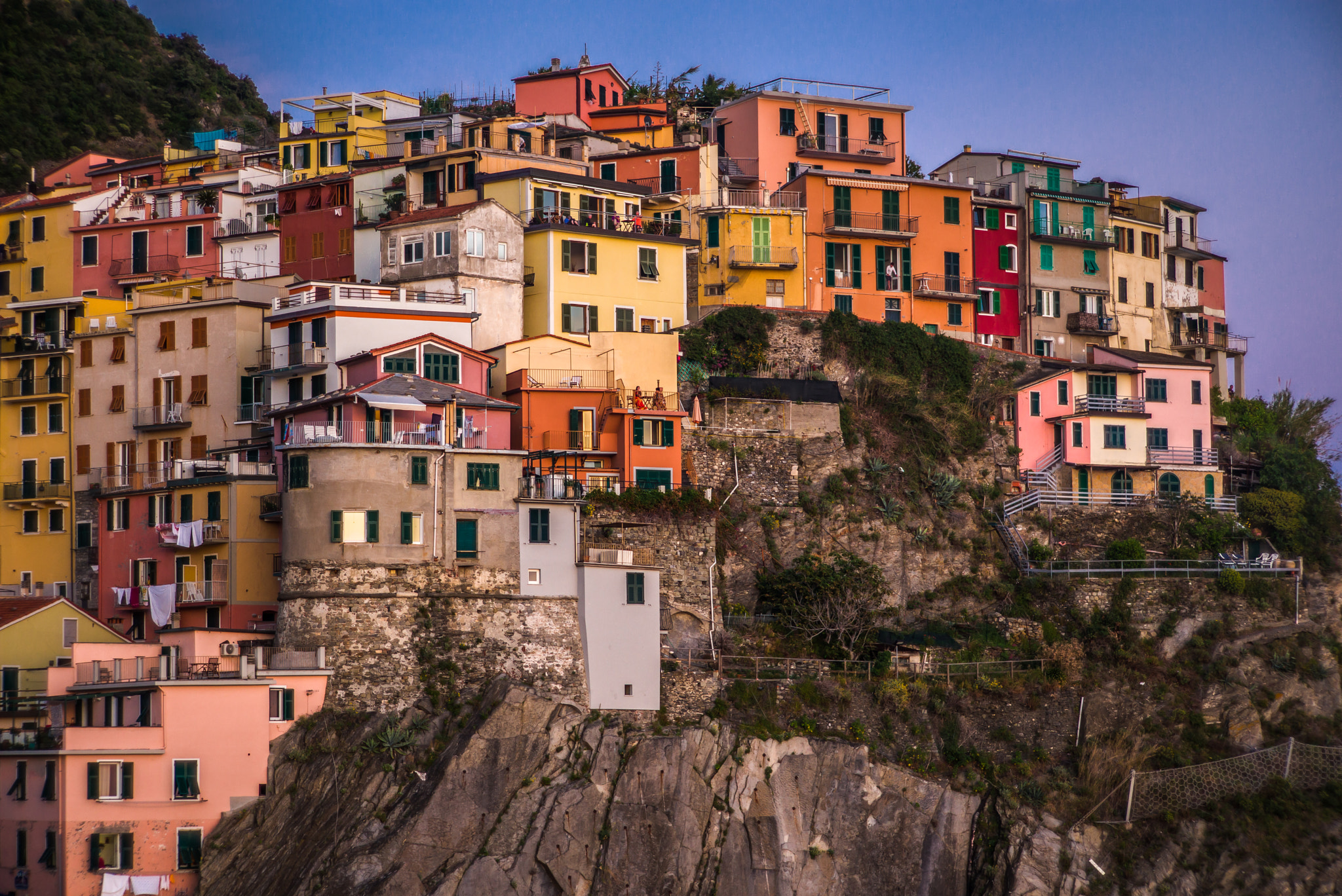 Tele-Elmarit 1:2.8/90 sample photo. Manarola village, italy photography