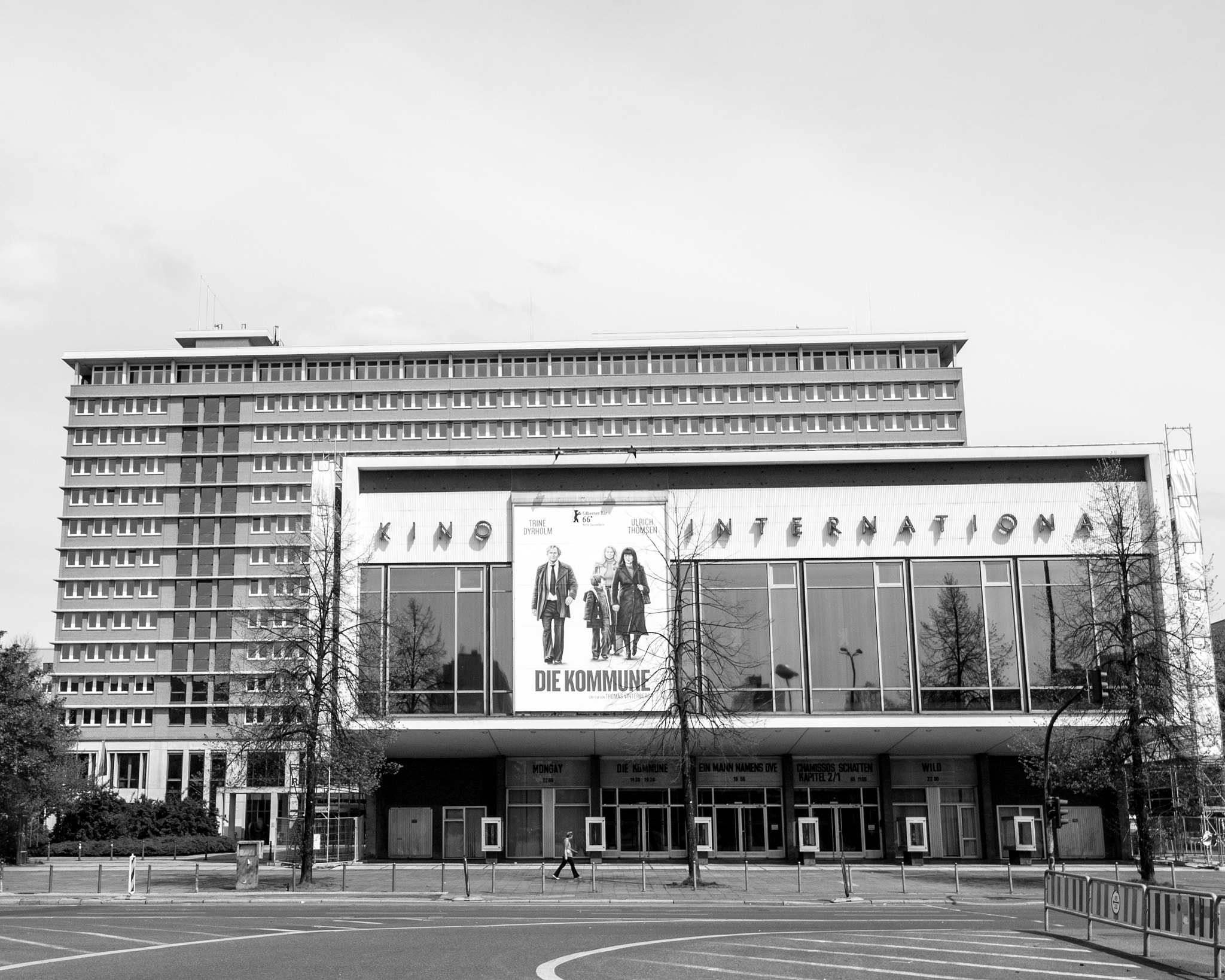 Canon EF-S 10-18mm F4.5–5.6 IS STM sample photo. East berlin photography