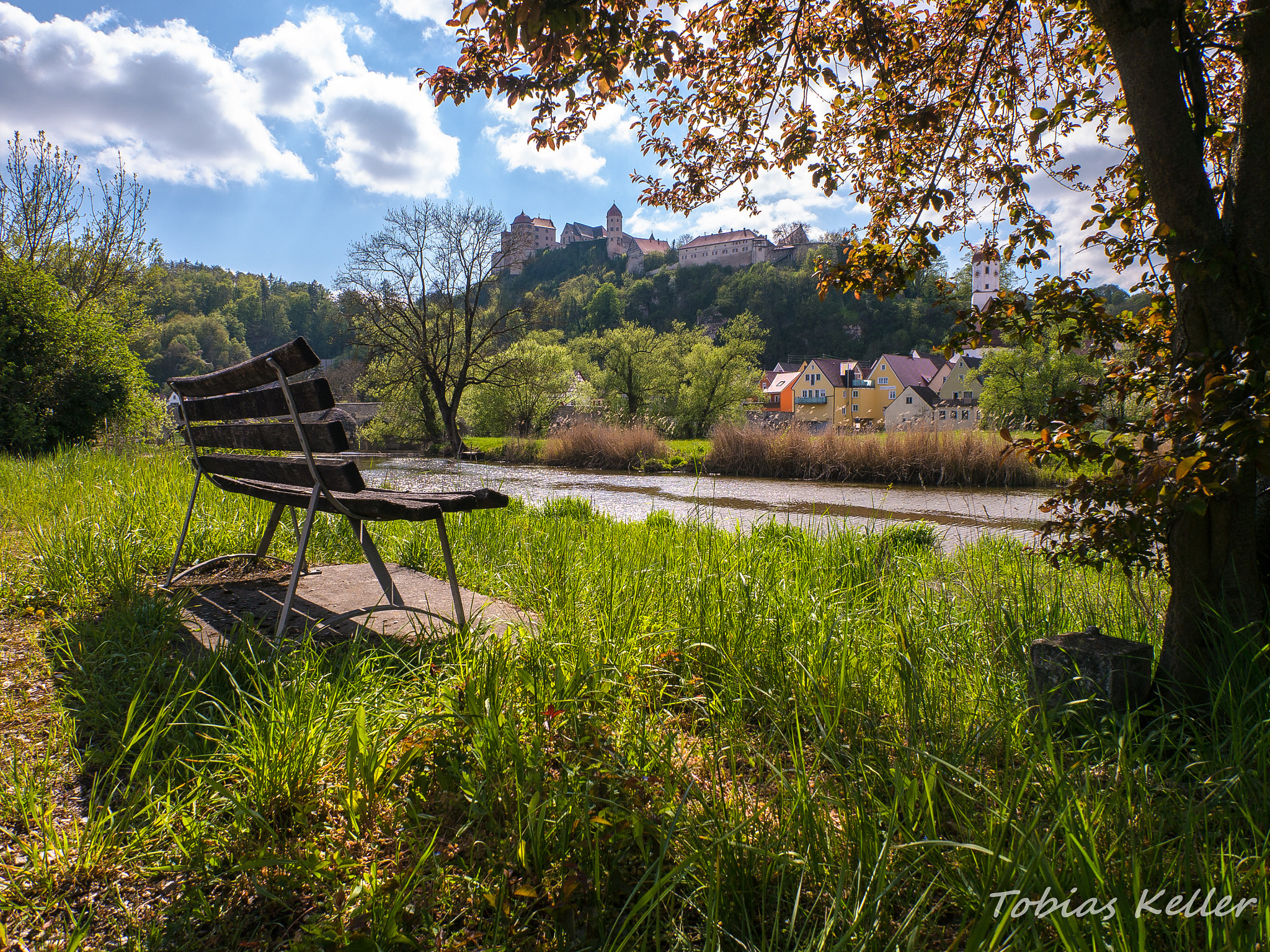 Panasonic Lumix DMC-G5 + Panasonic Lumix G 14mm F2.5 ASPH sample photo. Blick zur burg photography