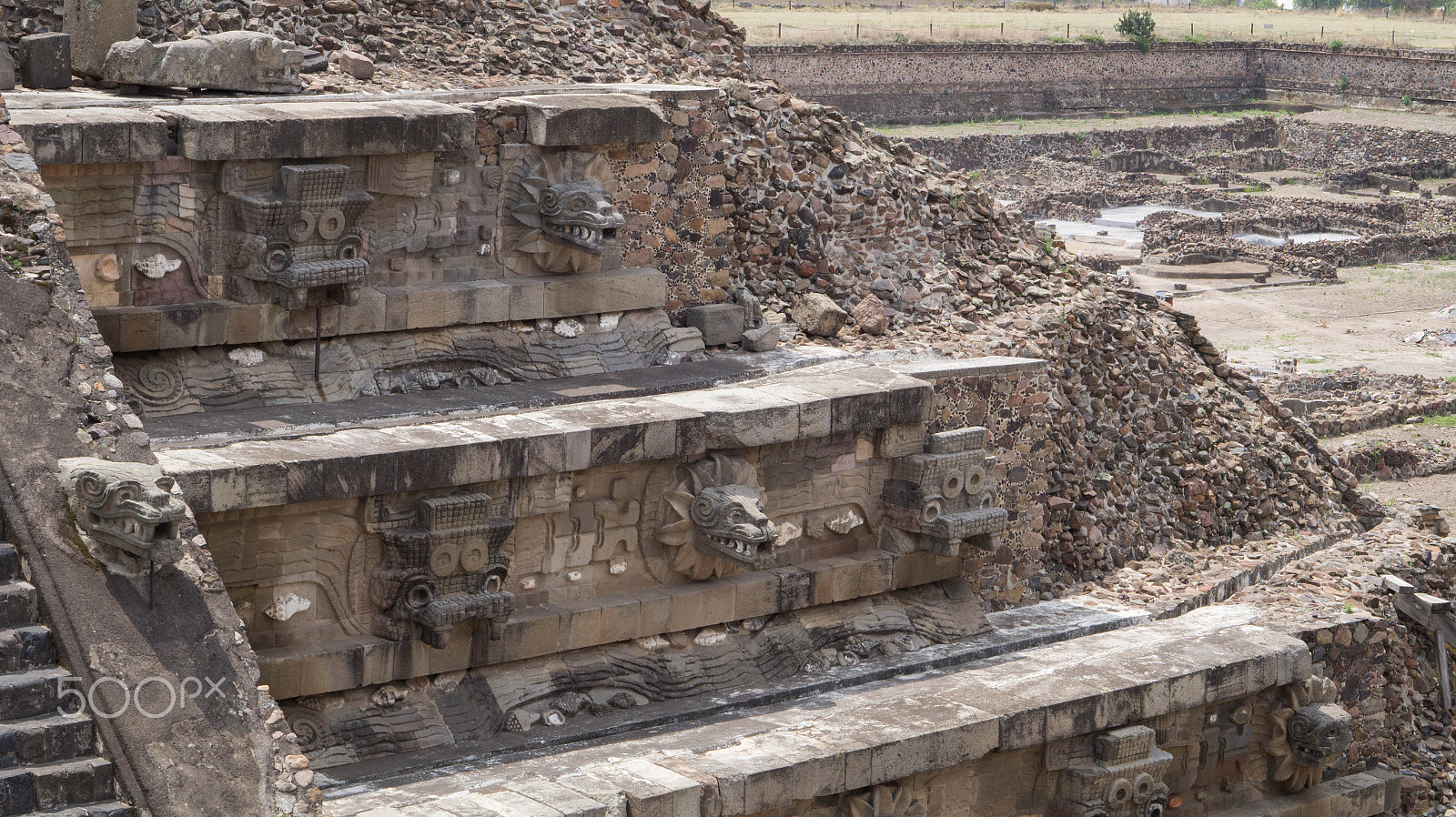 Sony Alpha a3500 + E 50mm F1.8 OSS sample photo. The old city of teotihuacan photography