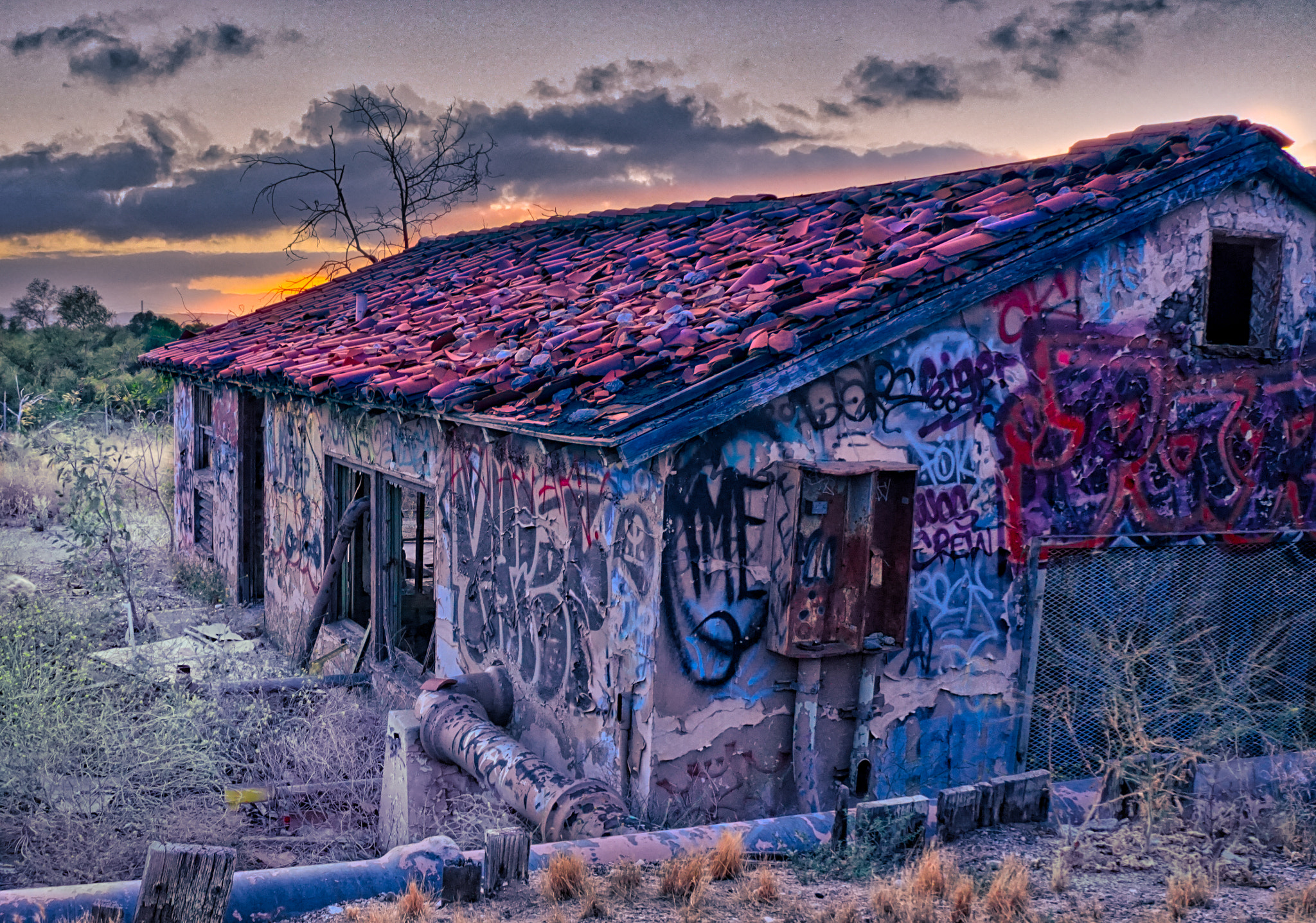 Tamron 18-200mm F3.5-6.3 Di III VC sample photo. Sewer house photography