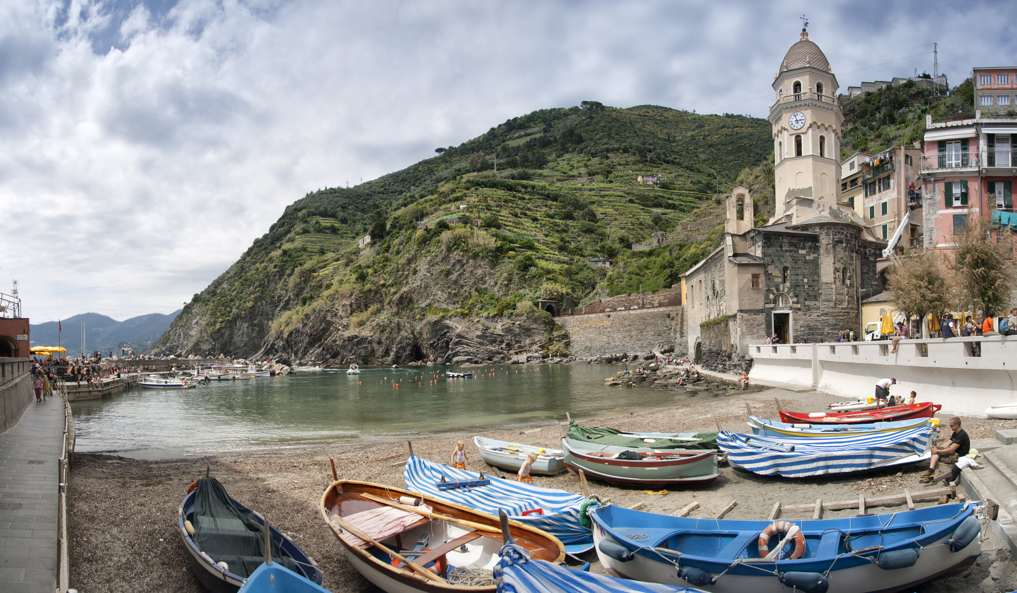 Canon EOS 1000D (EOS Digital Rebel XS / EOS Kiss F) sample photo. Vernazza photography