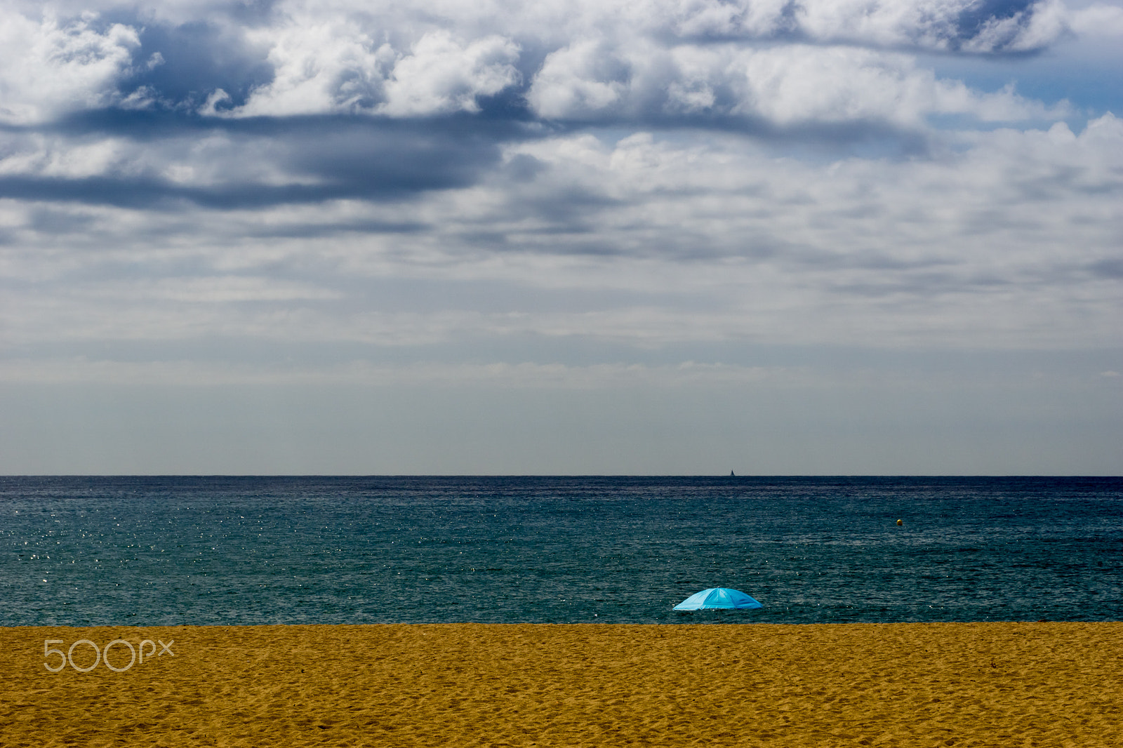 Sony a6000 + Sony FE 28-70mm F3.5-5.6 OSS sample photo. Sea photography