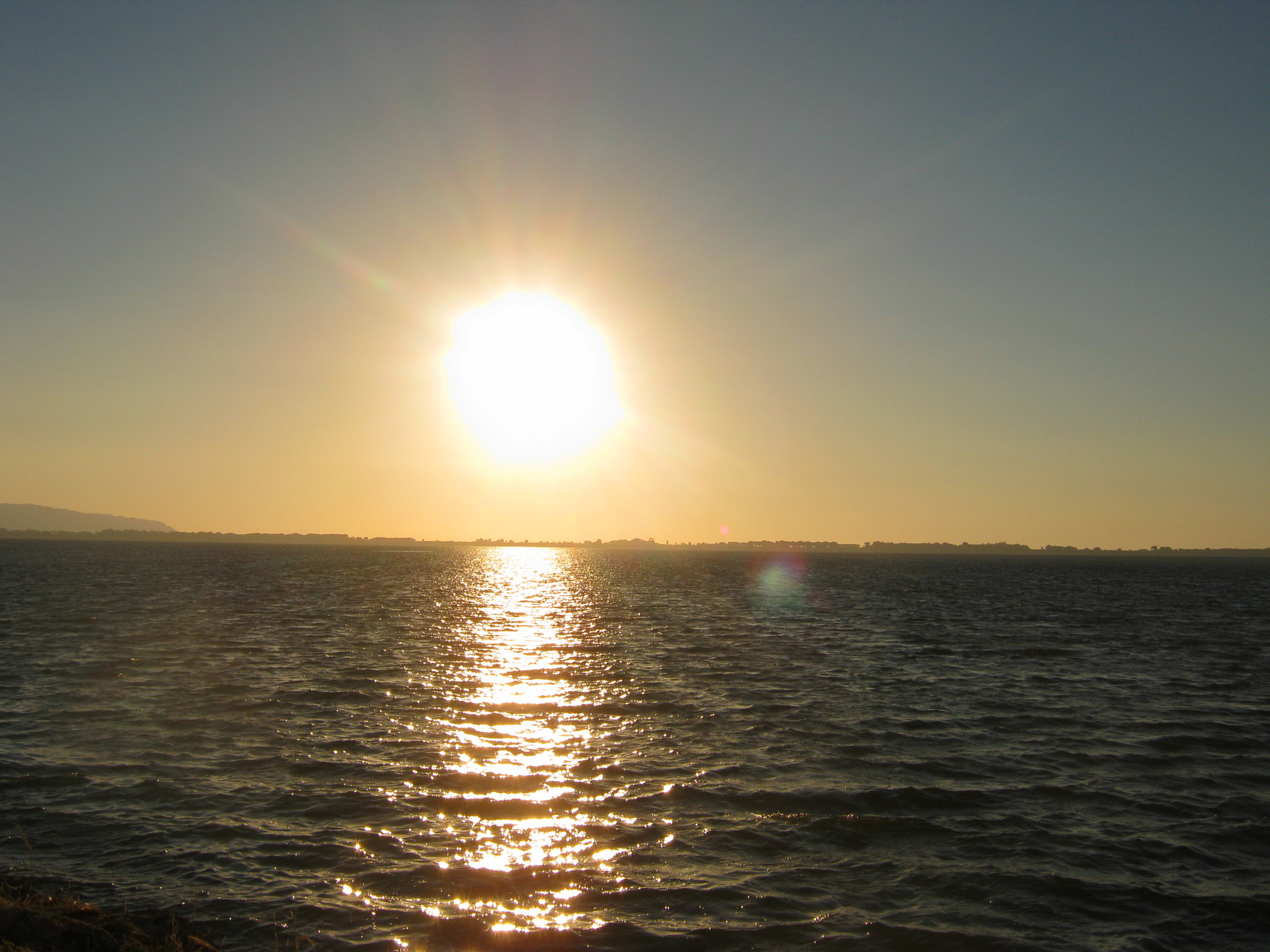 Canon PowerShot A490 sample photo. Sunset sea photography
