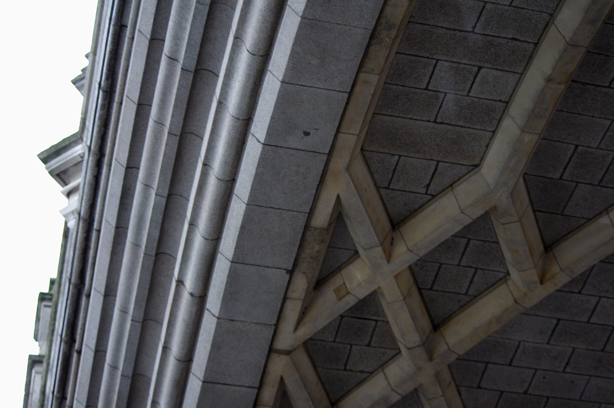 smc PENTAX-DA L 55-300mm F4-5.8 ED sample photo. Arch under tower bridge photography