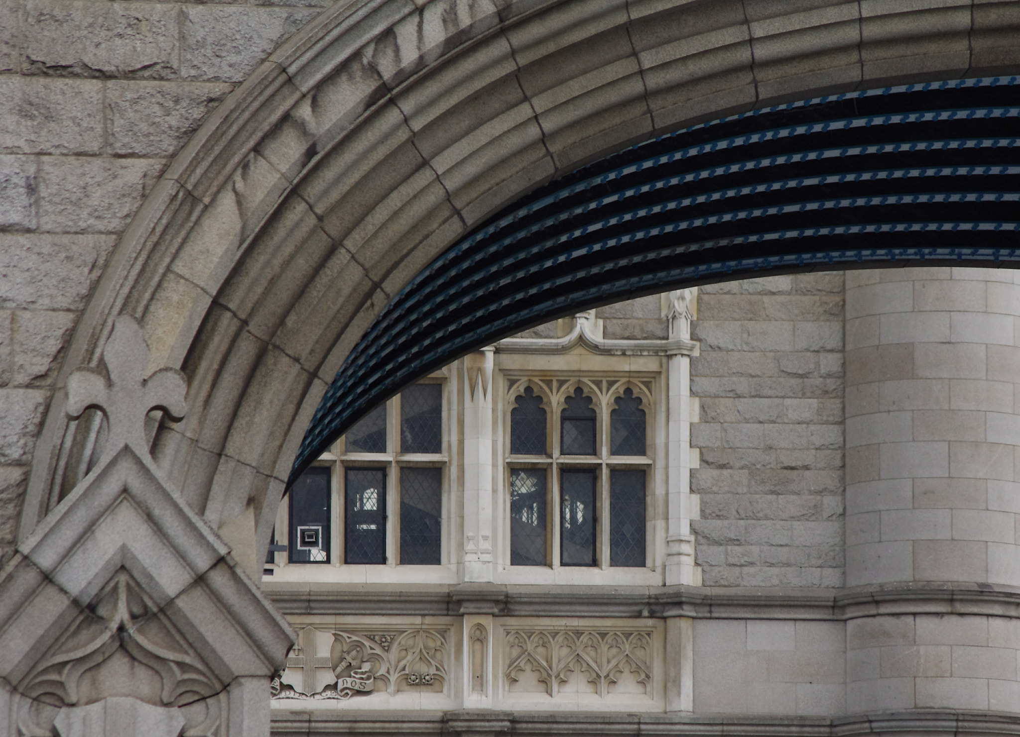 smc PENTAX-DA L 55-300mm F4-5.8 ED sample photo. View through tower brige photography
