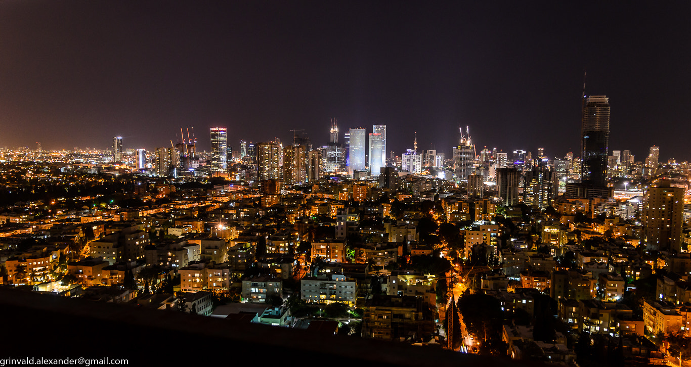 Nikon D7000 + Sigma 18-50mm F2.8 EX DC Macro sample photo. Tel aviv from the 18th floor photography