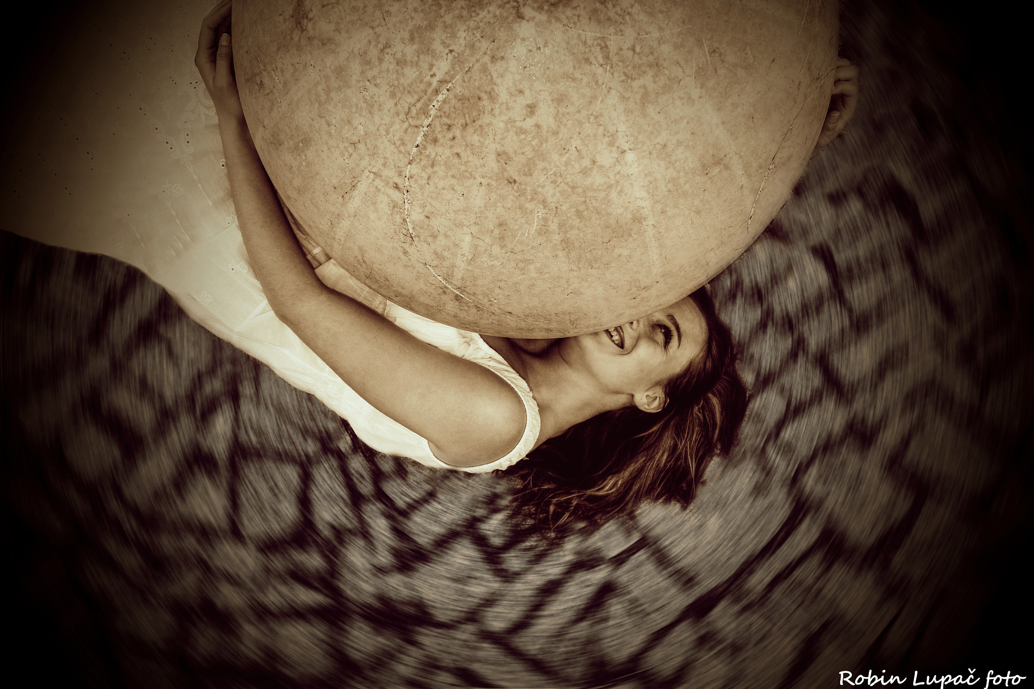 Sigma 18-35mm f/1.8 DC HSM sample photo. I love my world photography