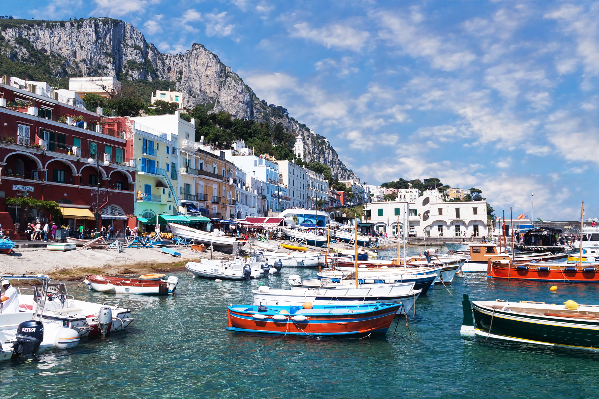 Canon EOS 500D (EOS Rebel T1i / EOS Kiss X3) sample photo. Capri, italy. marina grande photography