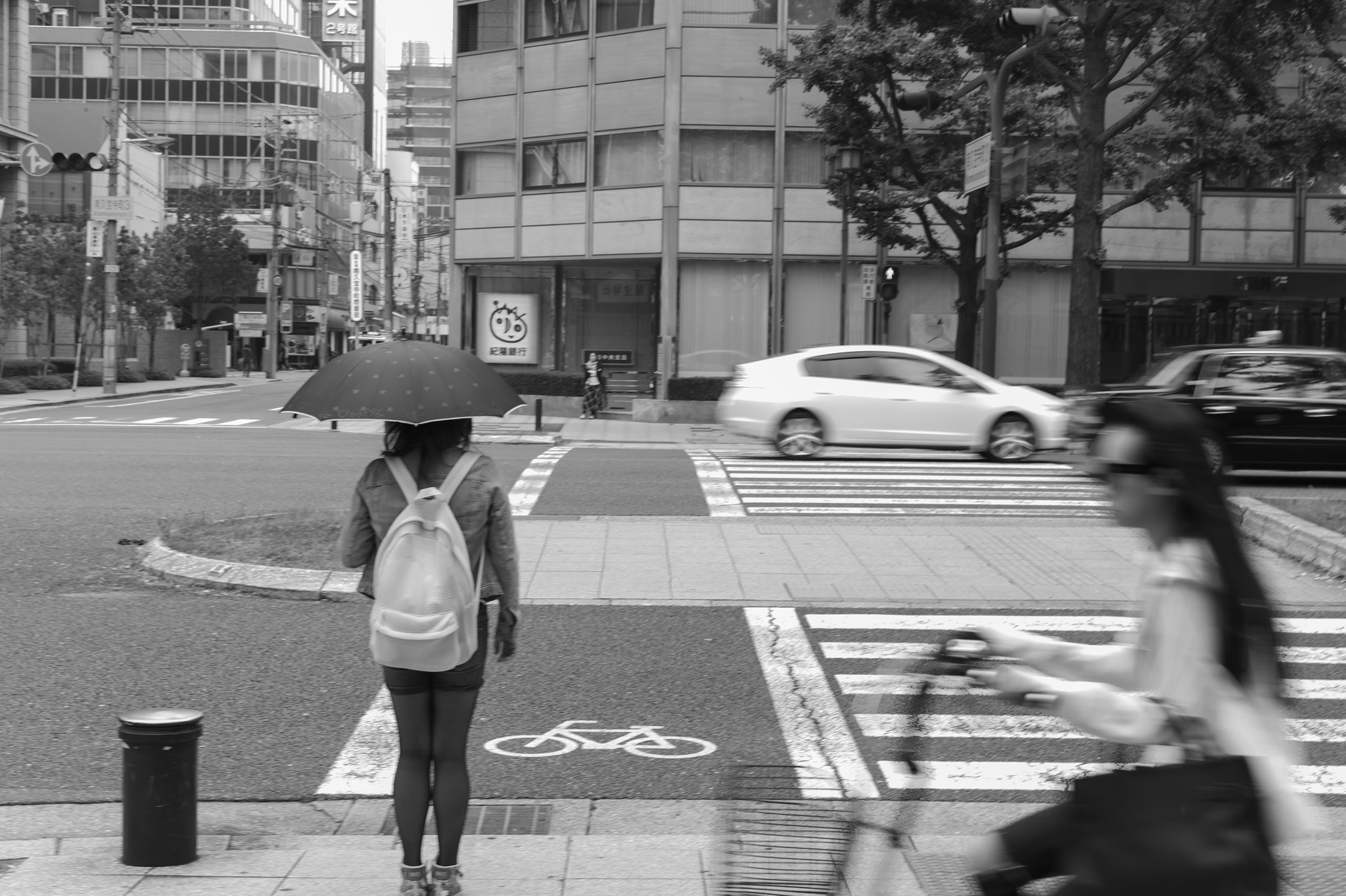Summicron-M 50mm f/2 (IV, V) sample photo. Osaka street photography