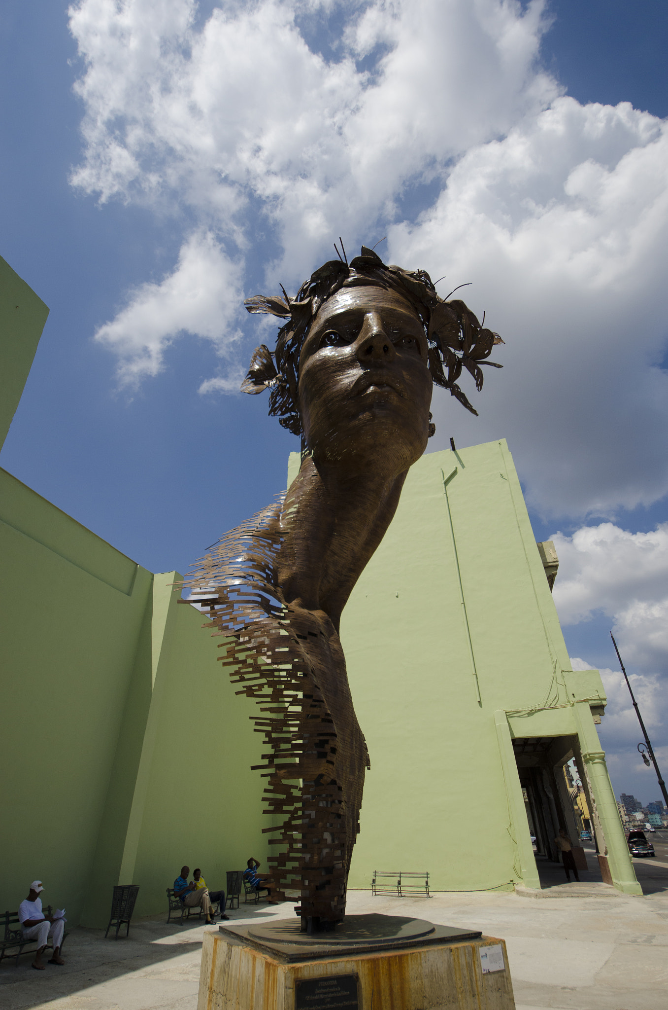 Sigma 8-16mm F4.5-5.6 DC HSM sample photo. Cuban art photography