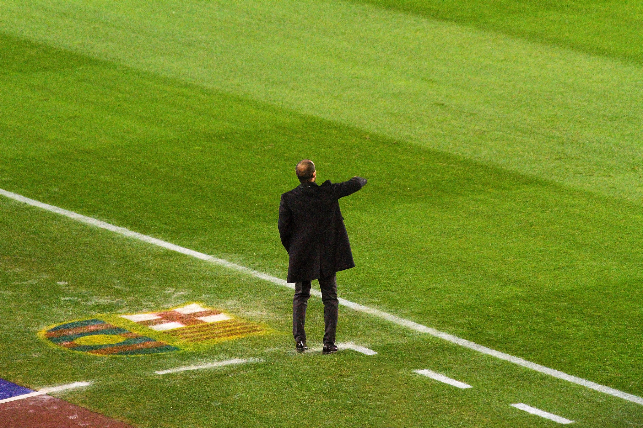 Canon EF 75-300mm F4.0-5.6 IS USM sample photo. Pep guardiola photography
