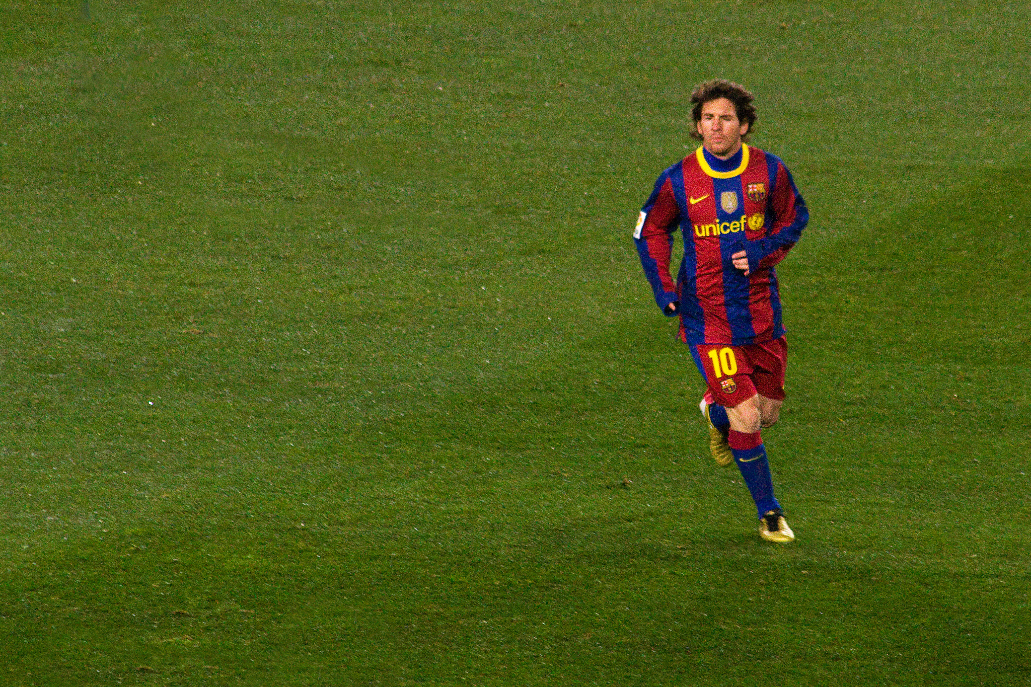 Canon EF 75-300mm F4.0-5.6 IS USM sample photo. #10 lionel messi photography