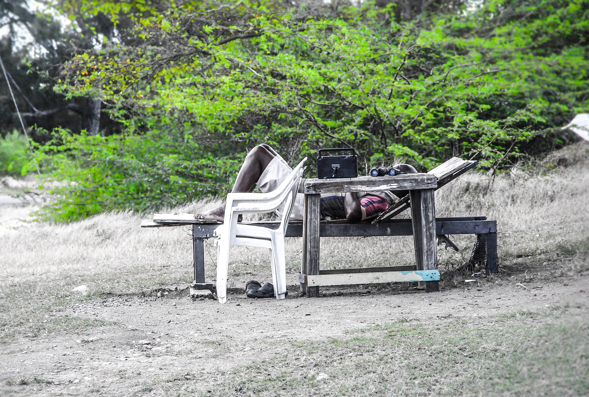 Canon EOS 650D (EOS Rebel T4i / EOS Kiss X6i) sample photo. Living in the moment  photography