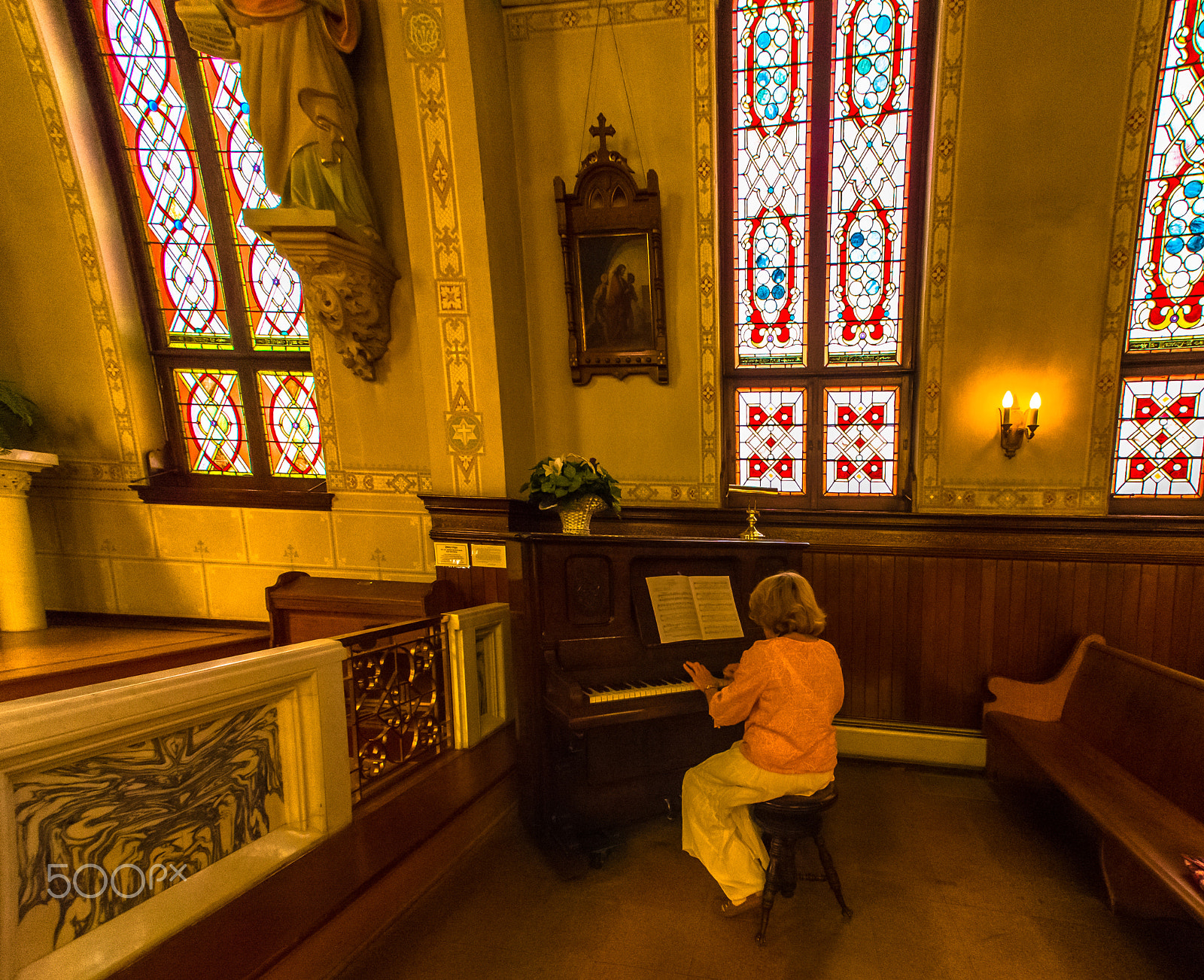 Nikon D600 + Nikon AF Nikkor 14mm F2.8D ED sample photo. Church organ player photography