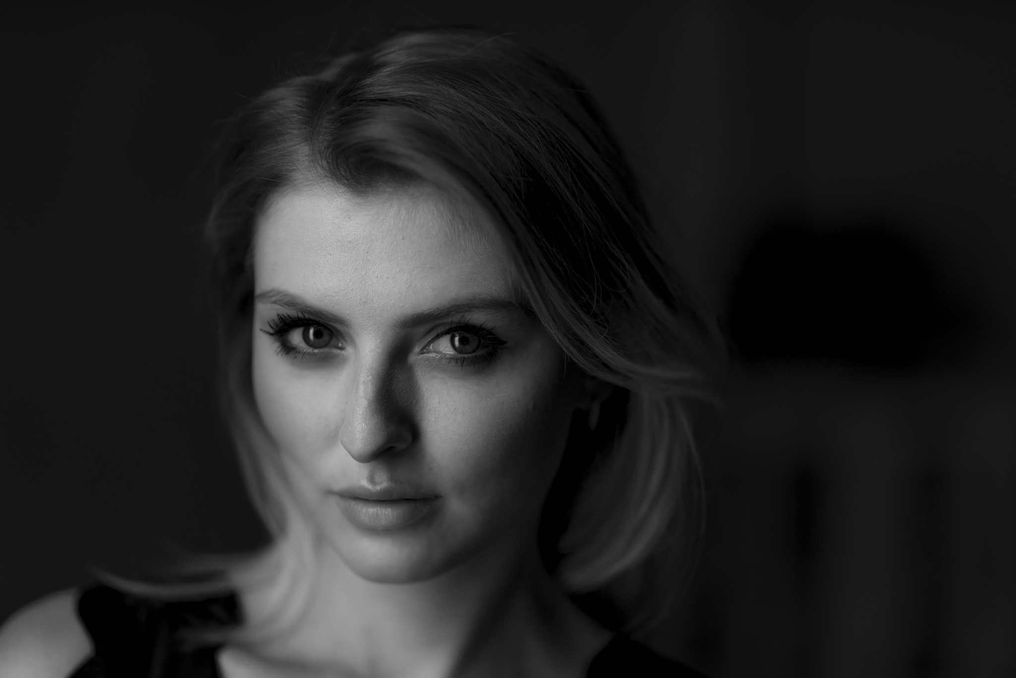 Sony Planar T* 85mm F1.4 ZA sample photo. Look photography