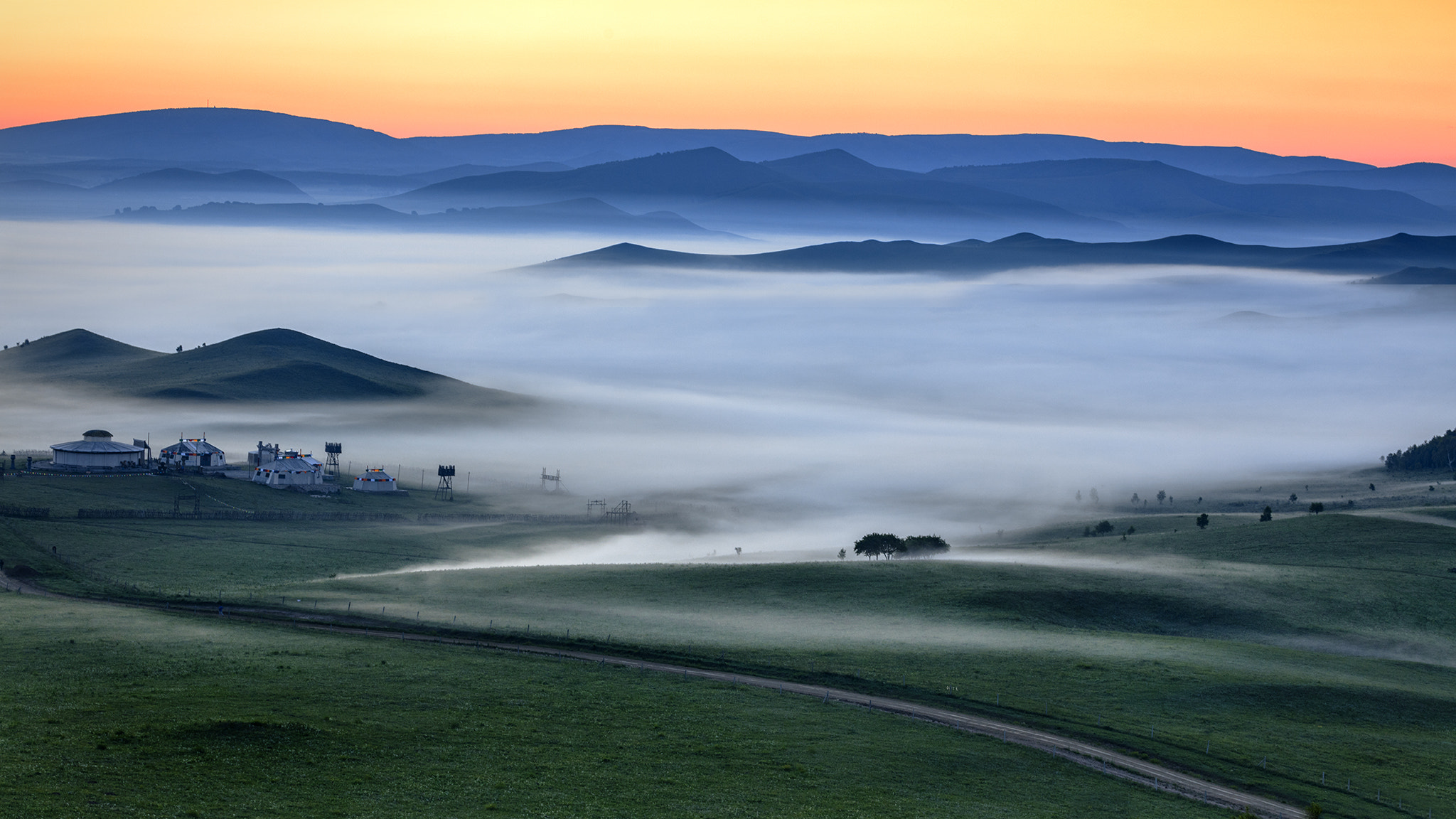 Canon EF 70-300mm F4-5.6L IS USM sample photo. Beautiful sunrise photography