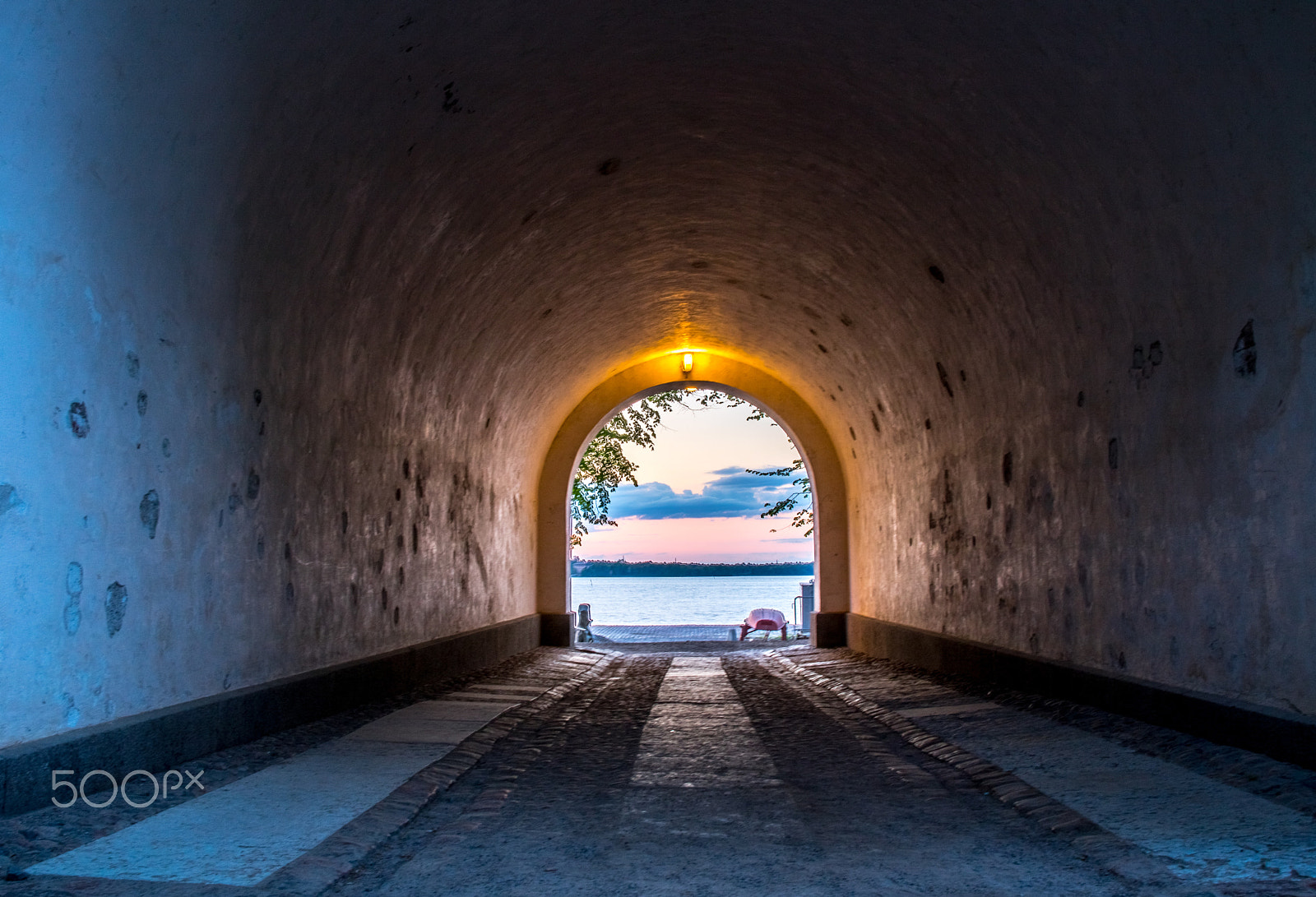 Canon EOS 750D (EOS Rebel T6i / EOS Kiss X8i) sample photo. Light at the end of the tunnel.. photography